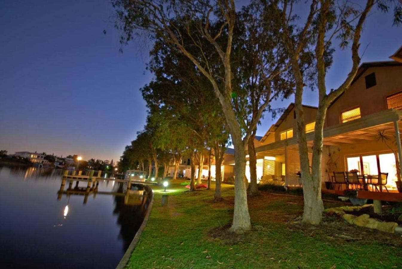 Three Bedroom Waterfront Premium Townhouse