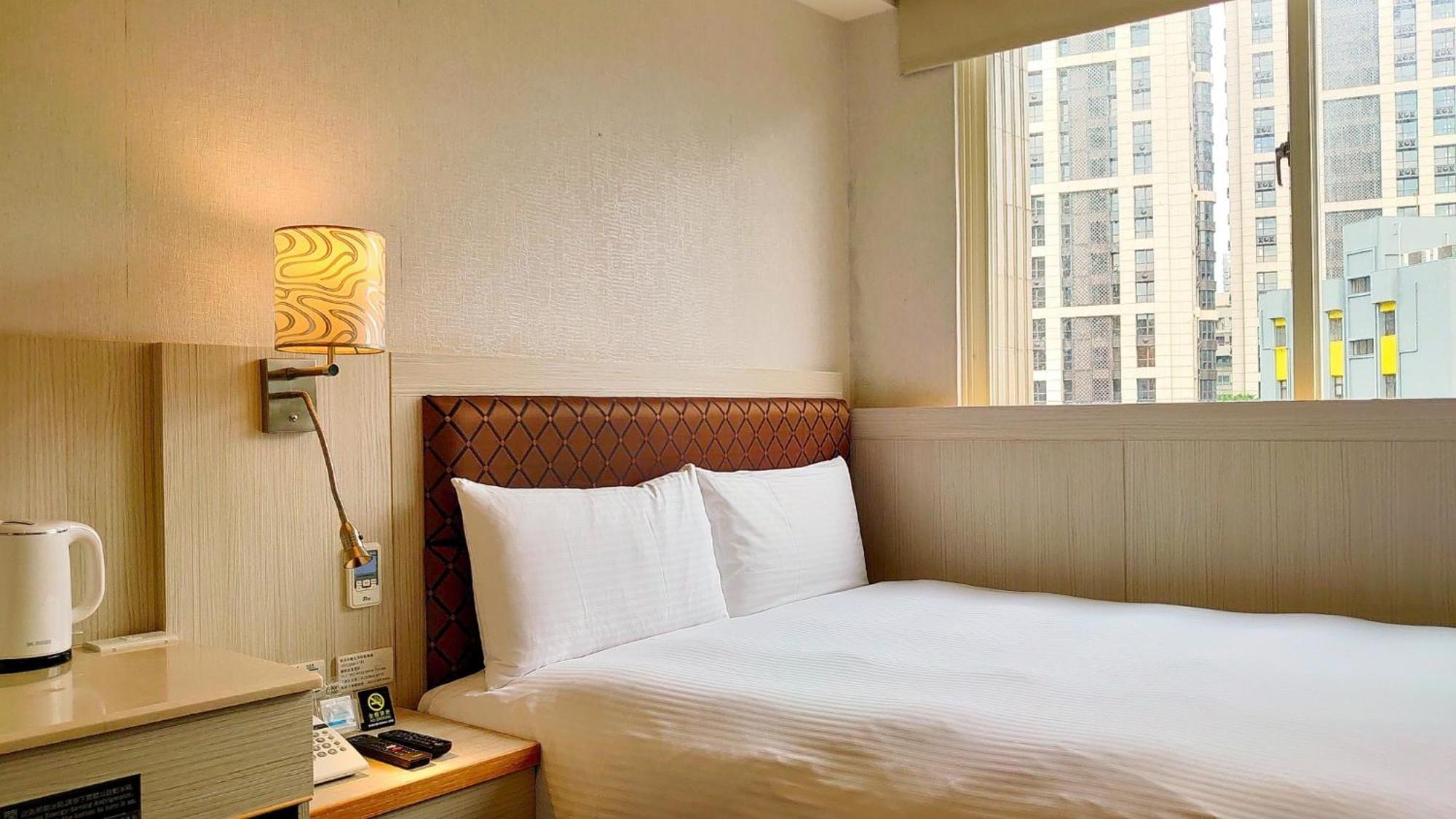 Standard Double Room (Check-in after 21:00)