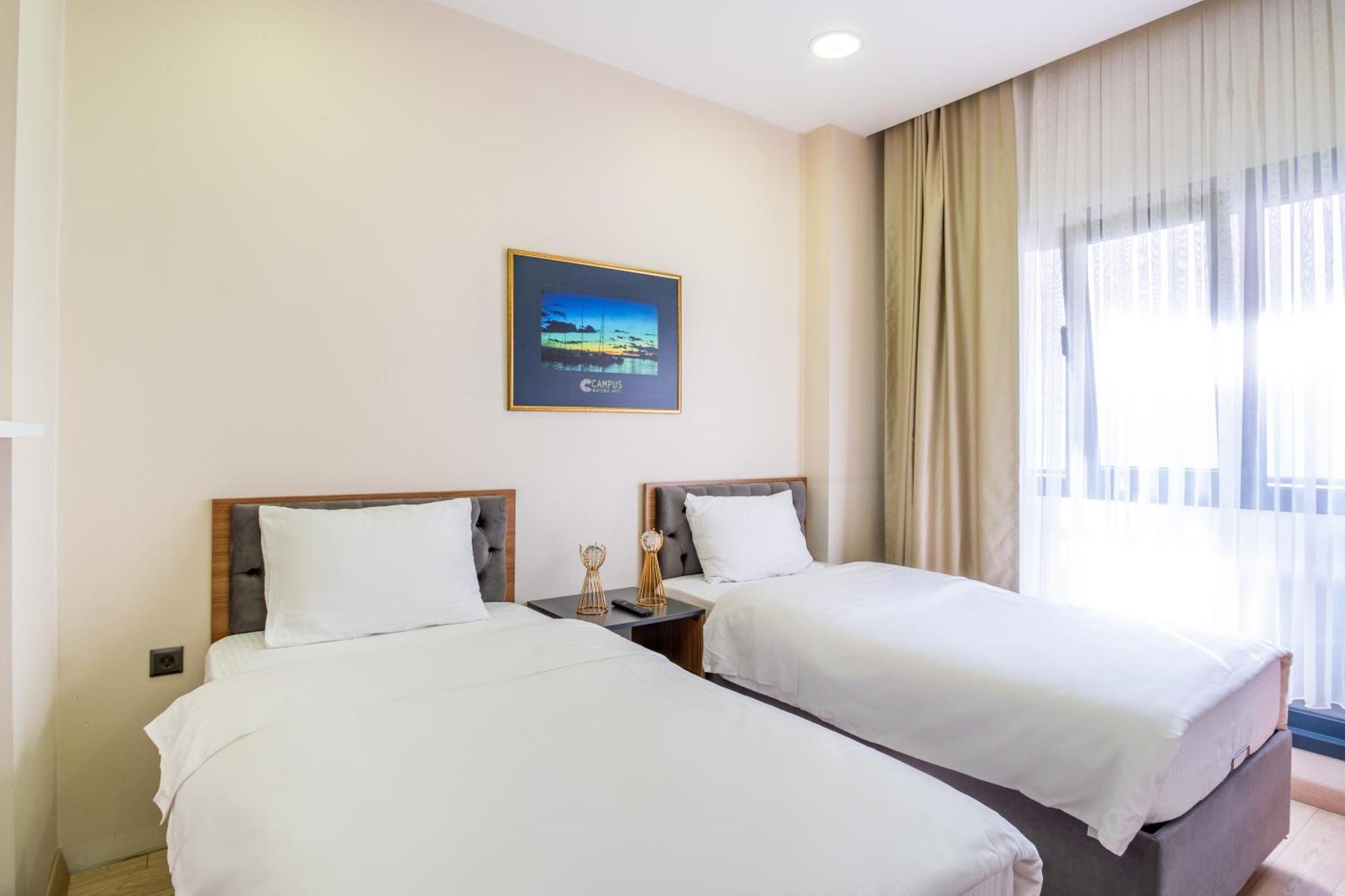 Twin Room,1546294891:JPEG