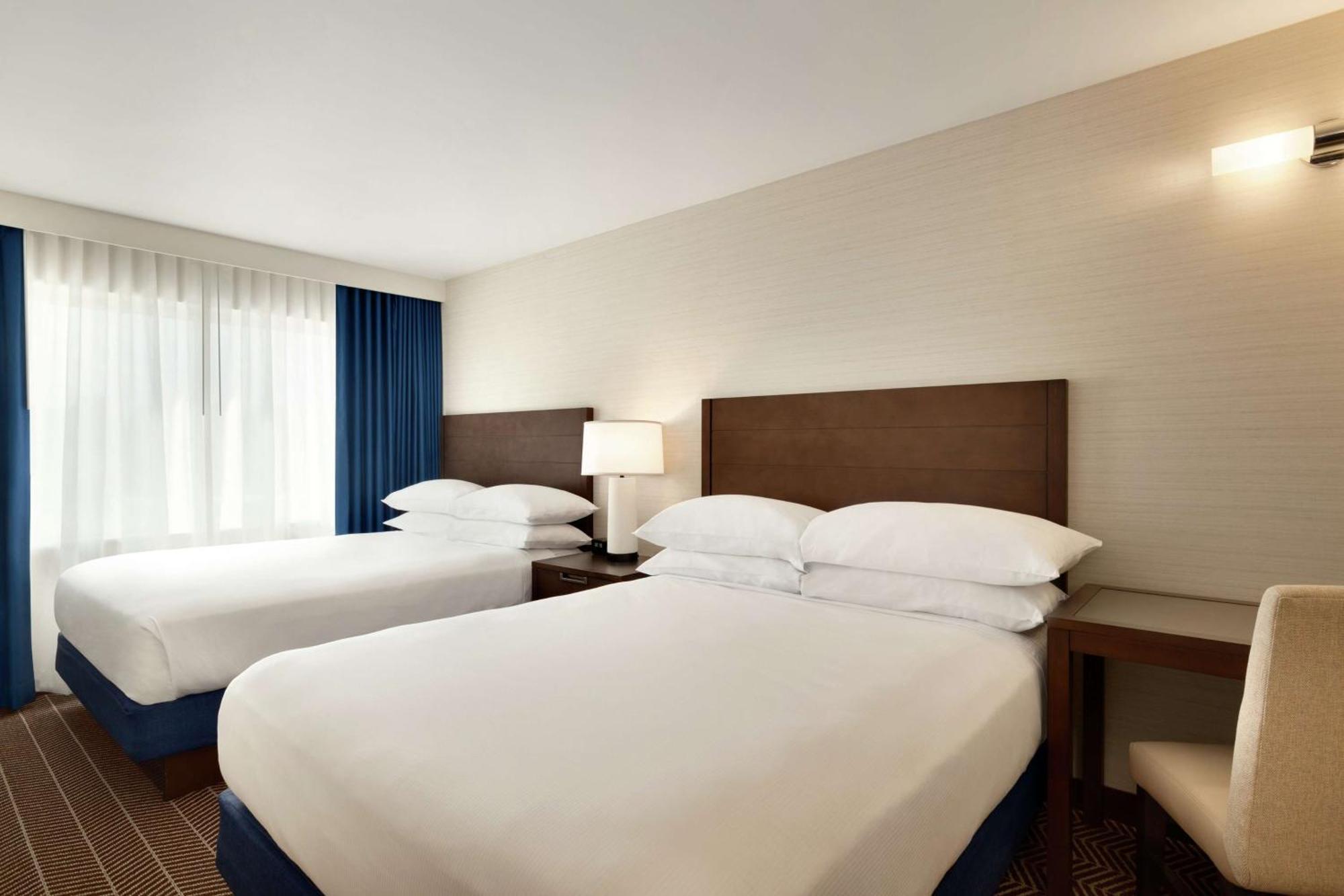 Suite avec 2 Lits Queen-Size - Non-Fumeurs