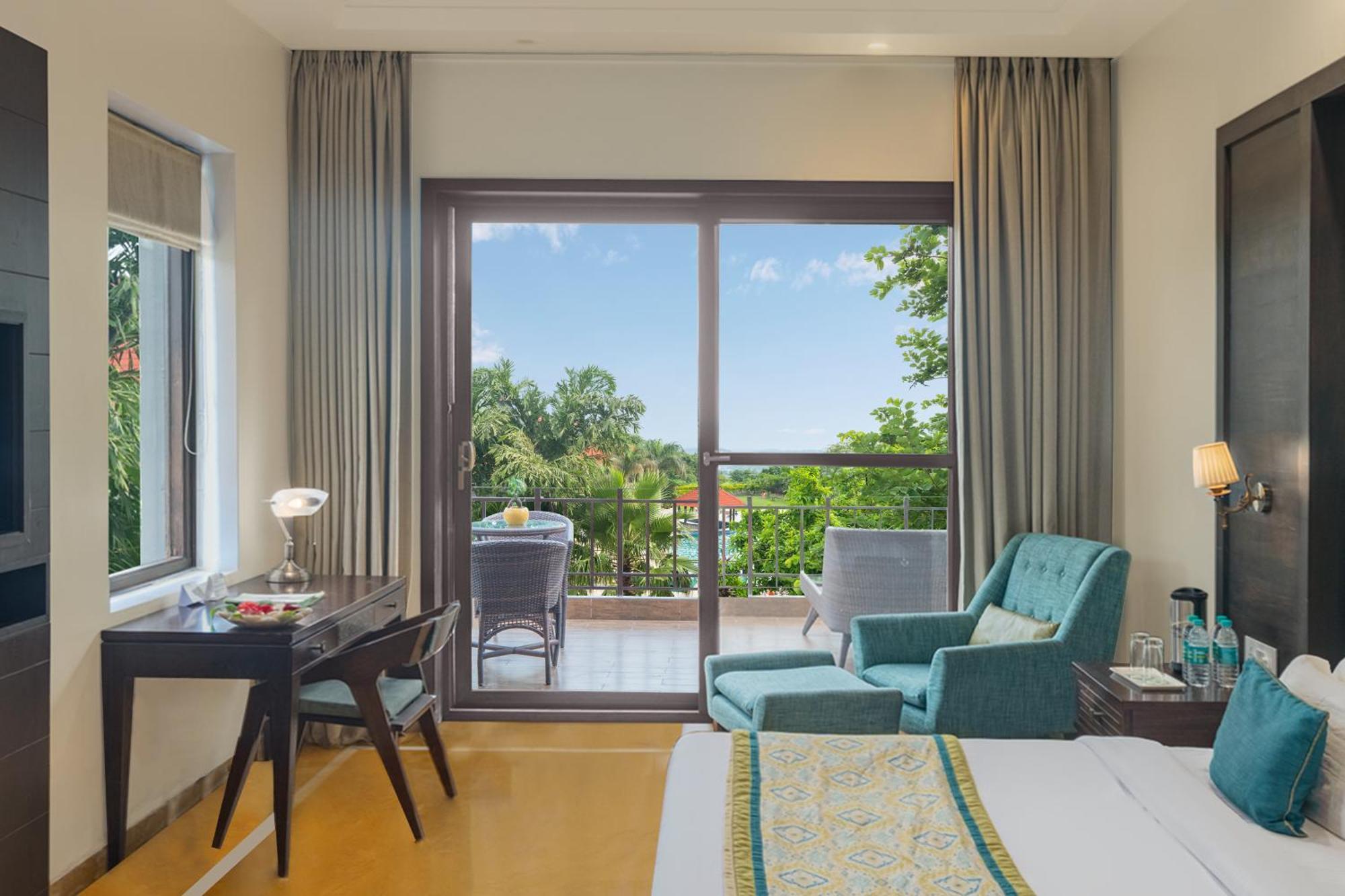 Super Deluxe Room with Balcony