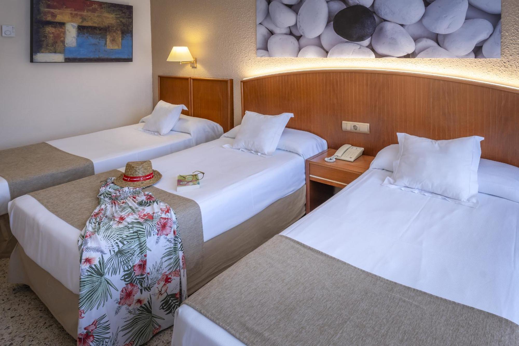 Double or Twin Room Pool View