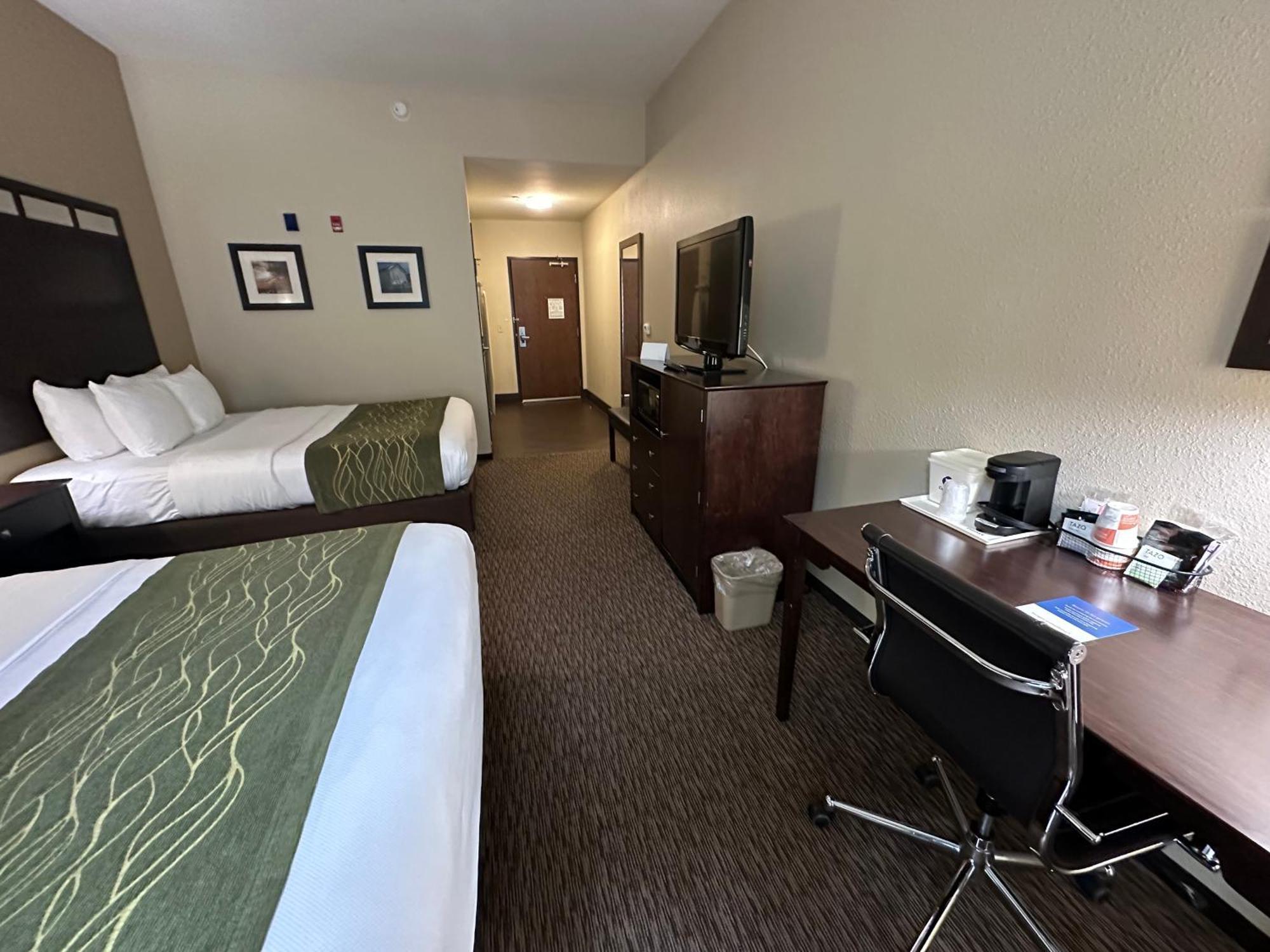 Queen Room with Two Queen Beds - Accessible/Non-Smoking