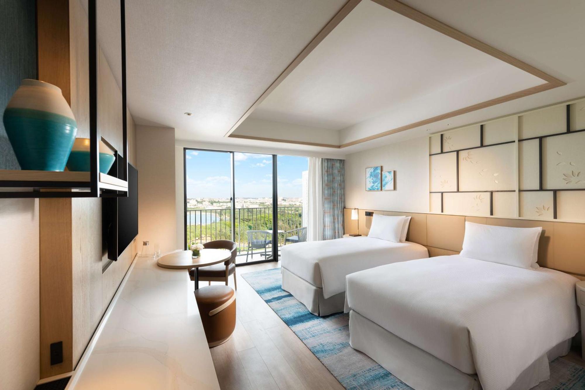 Executive Twim Room with City View