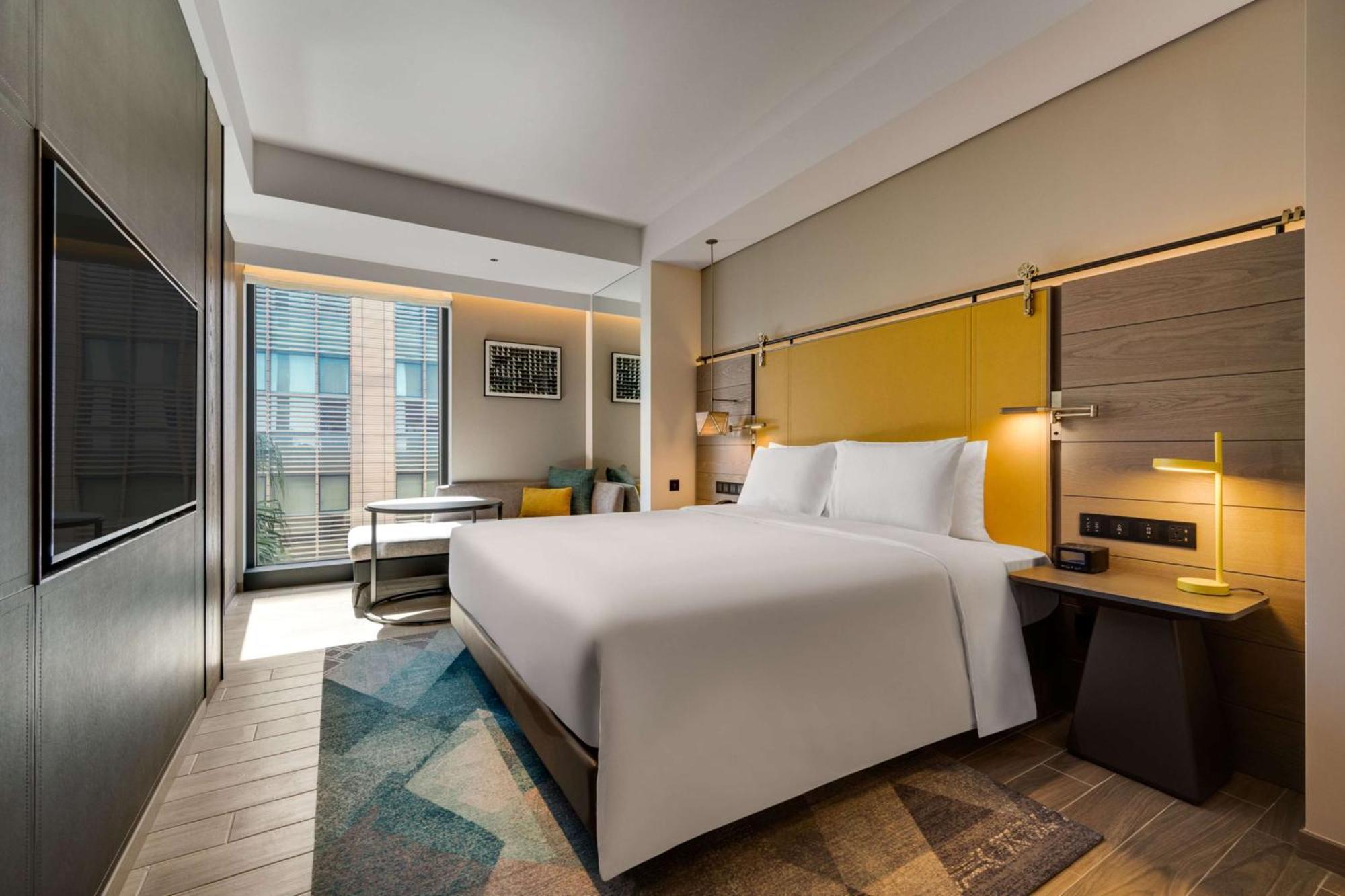 King Room Mobility Accessible or Low Floor
