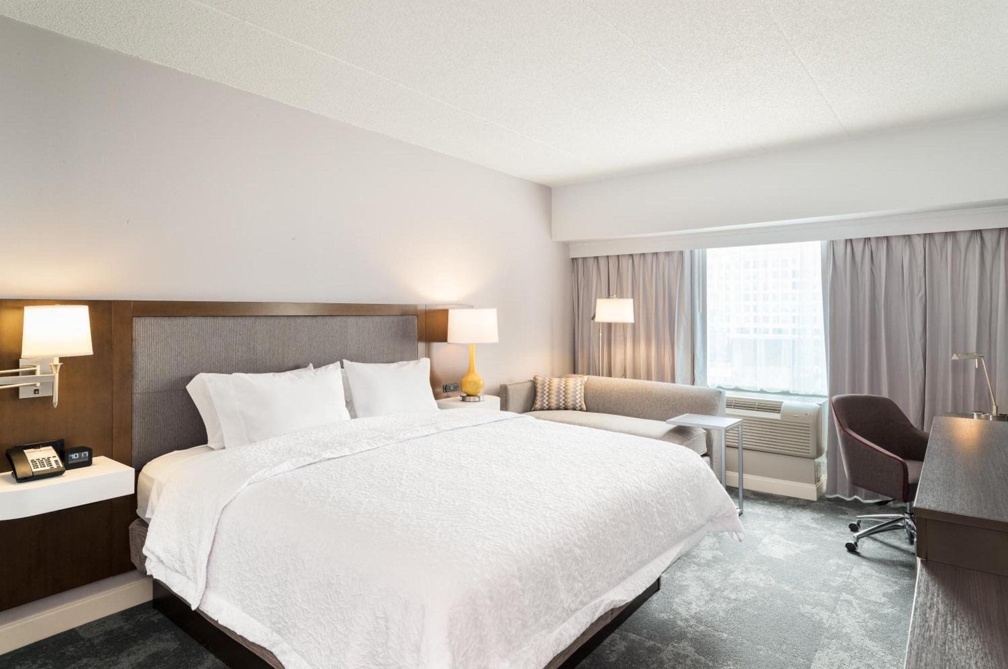 Suite met 1 Slaapkamer met Kingsize Bed en Slaapbank - Niet-Roken
