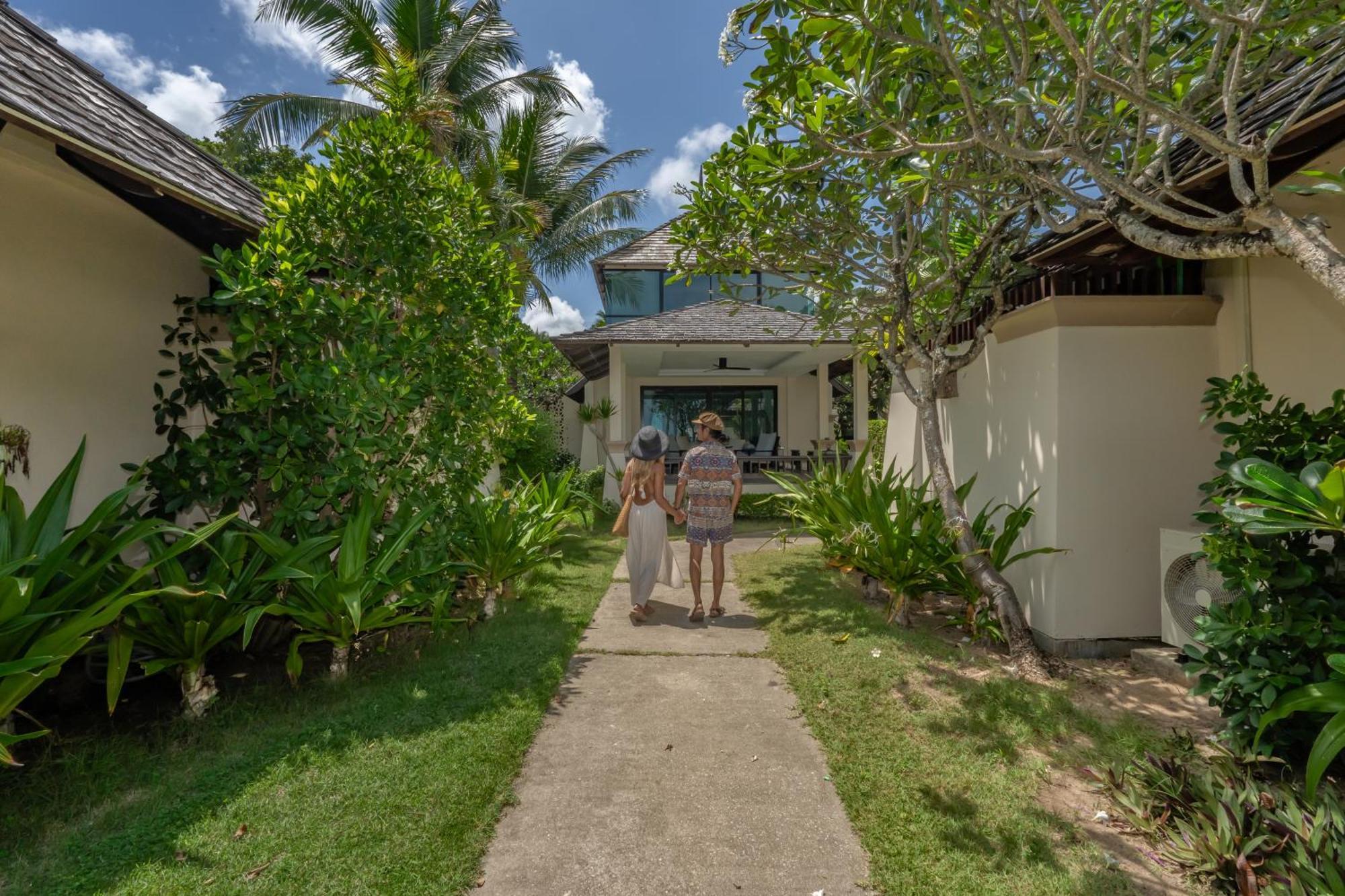 Ocean Deluxe Villa Airport Shuttle