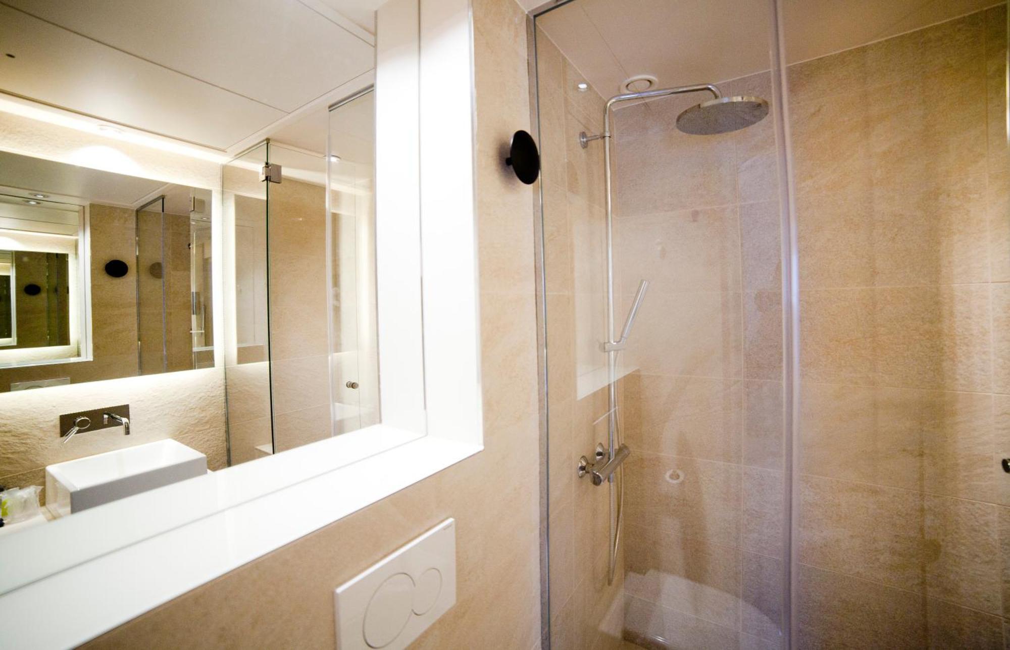 Deluxe Double Room Balcony