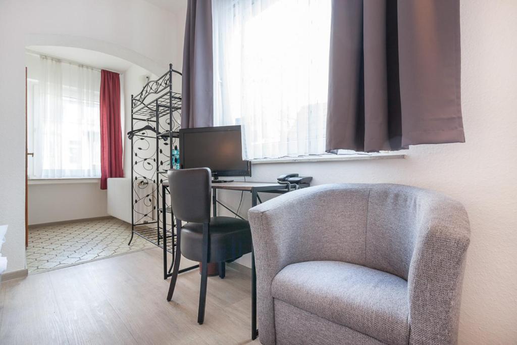Standard Comfort Room,1549275625:JPEG