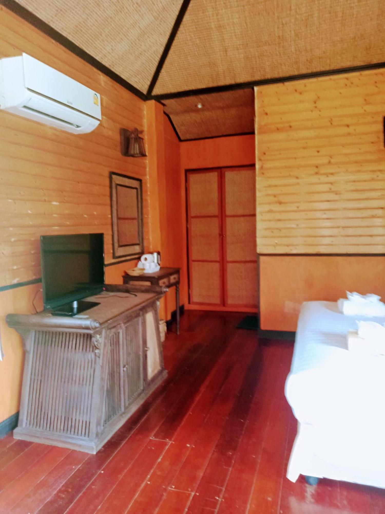 Superior Bungalow