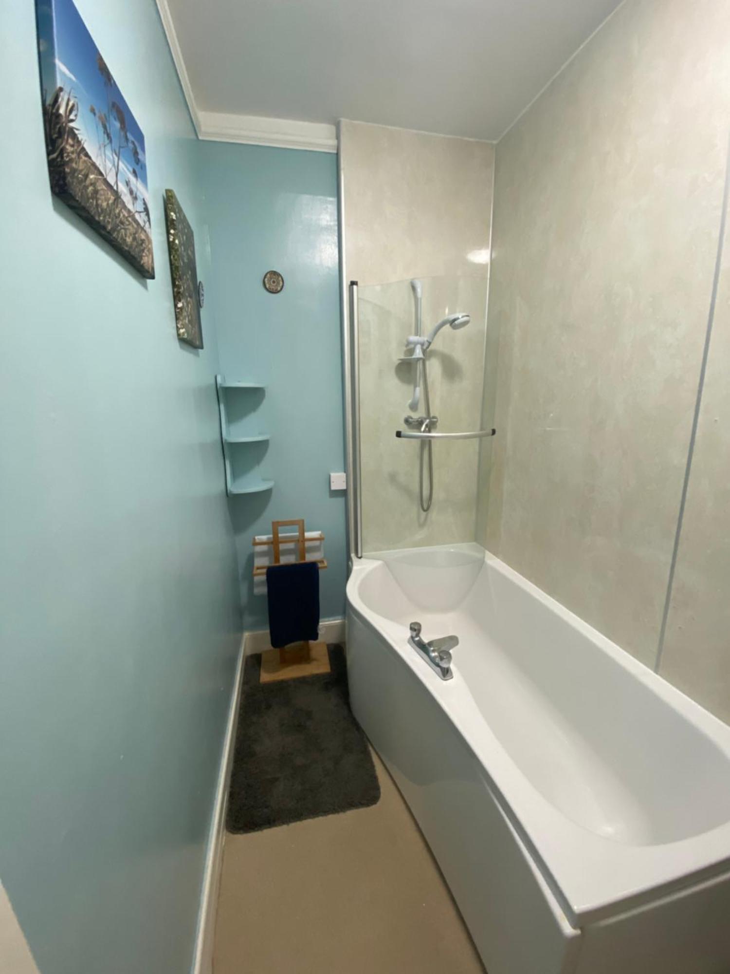 King room with Ensuite