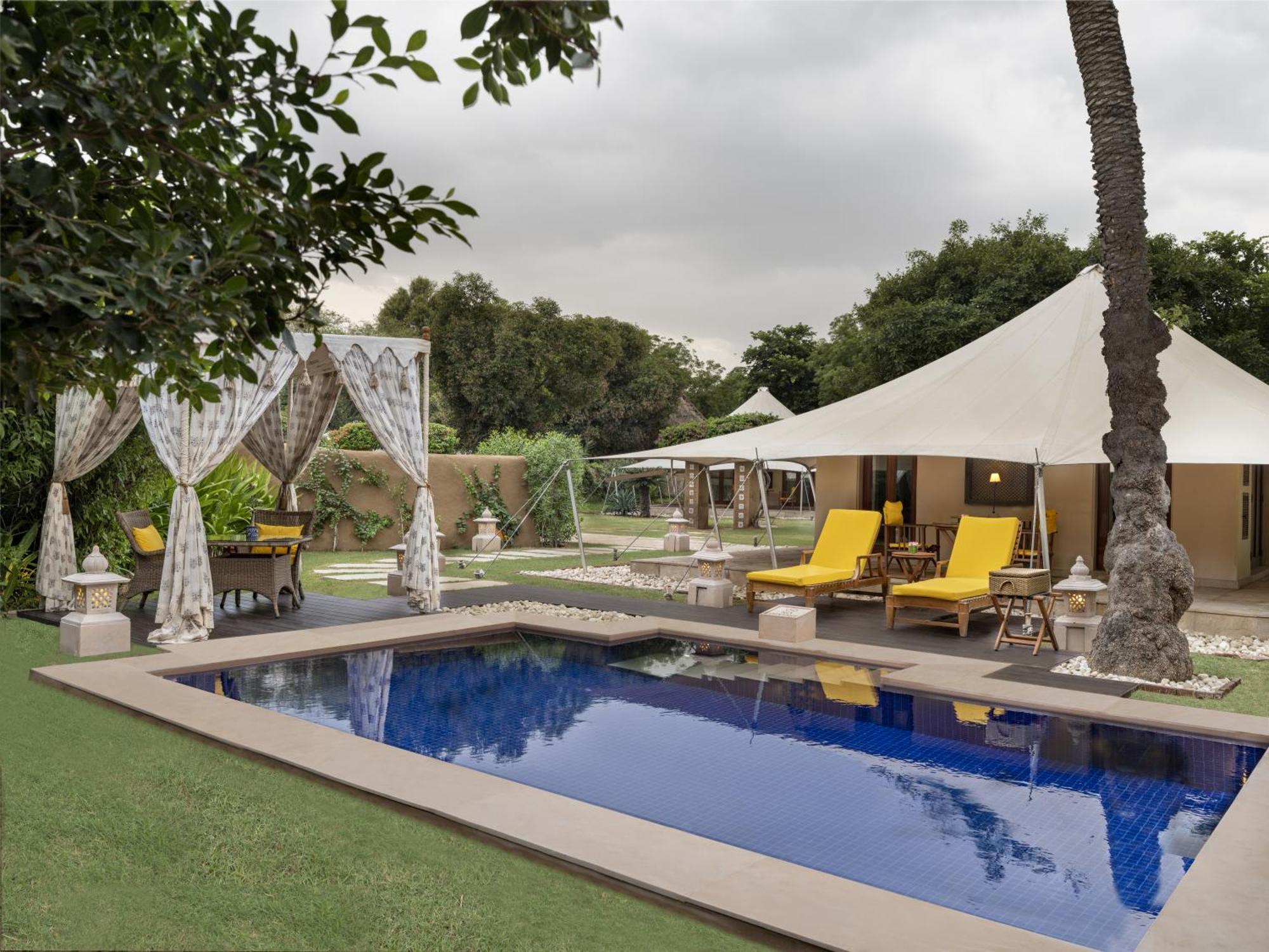 Royal Tent Private Patio Garden Two Way Airport Transfers,1771771737:JPEG