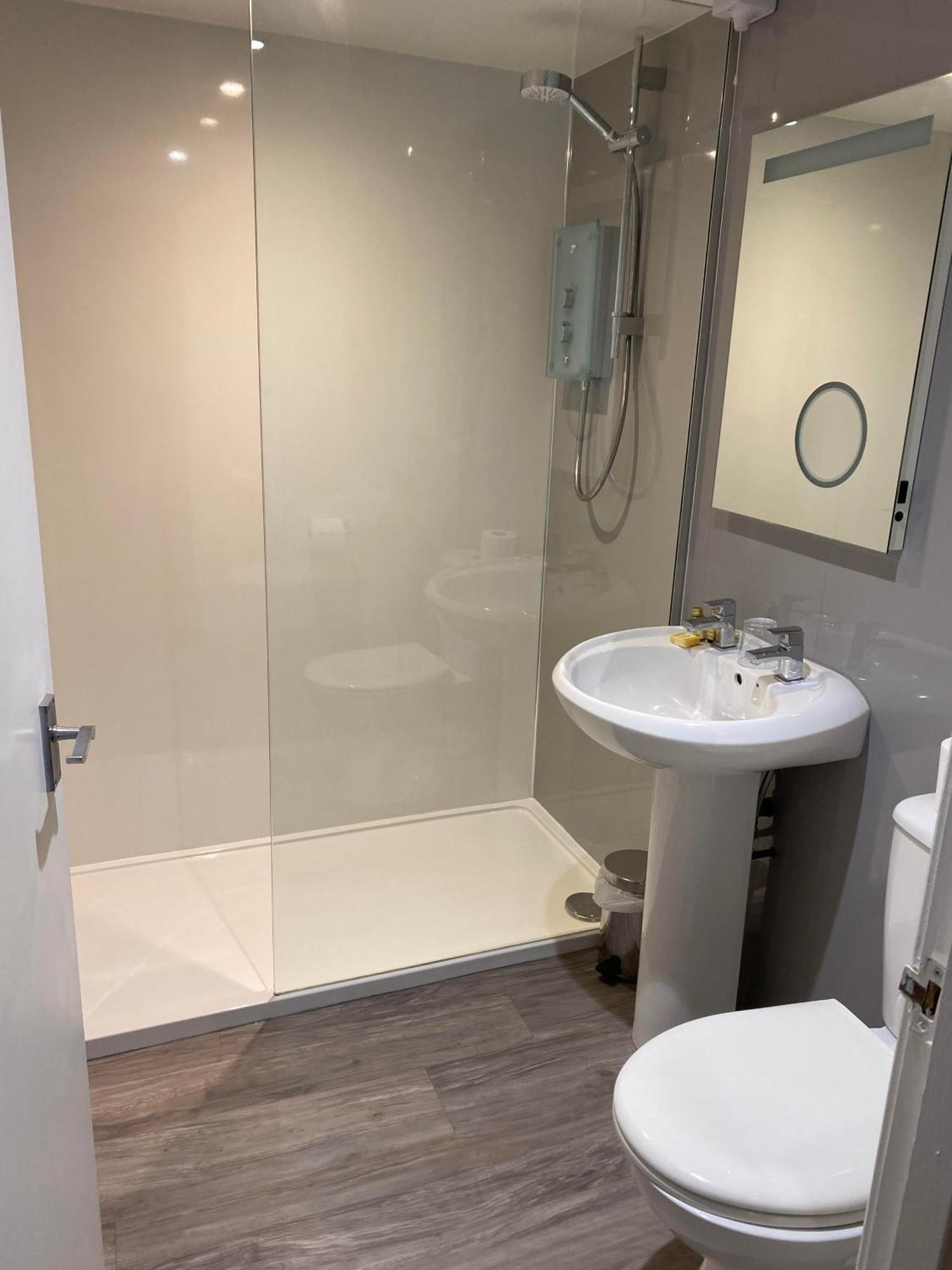 Budget Single Room