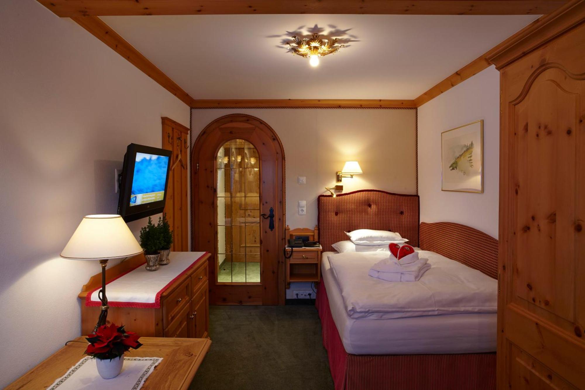 Single Room,1549568617:JPEG