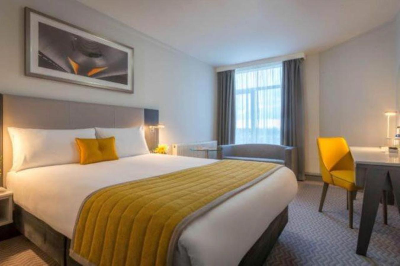 Double Room,1549670278:JPEG