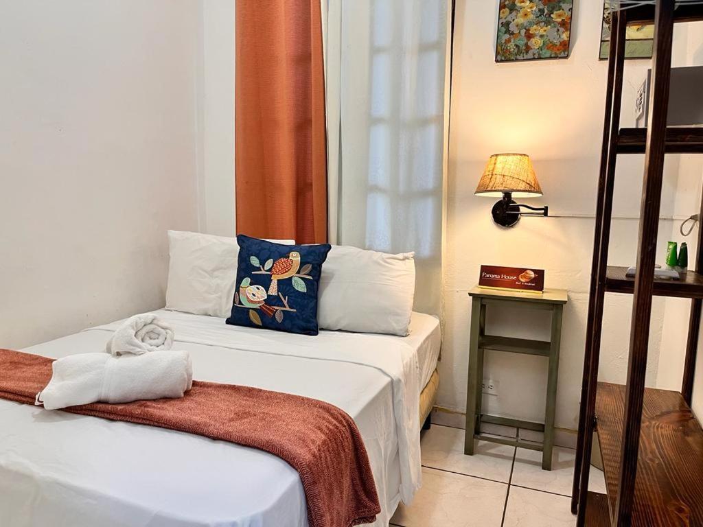 Habitación Doble con baño compartido