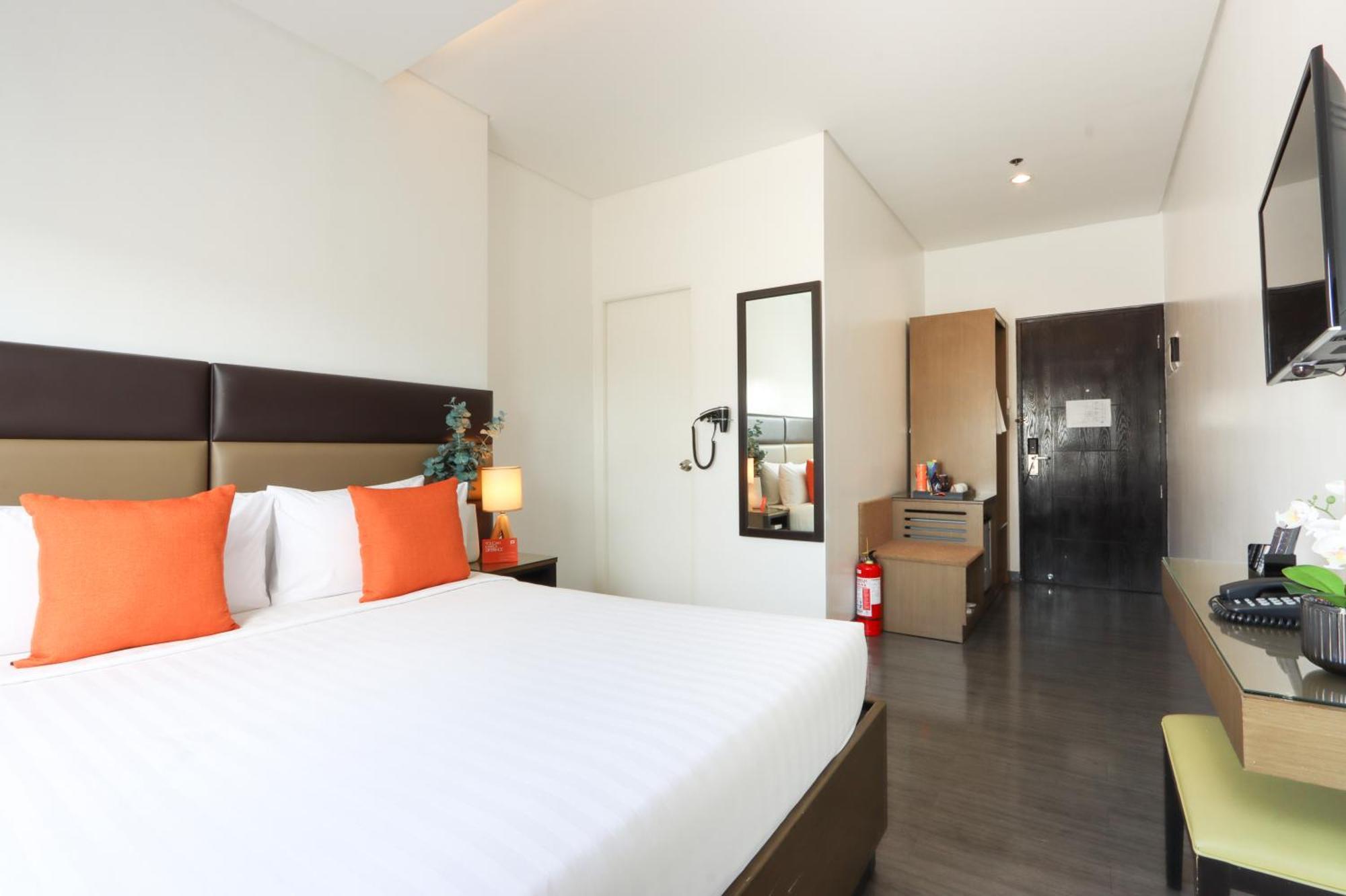 Deluxe Queen Room Balcony