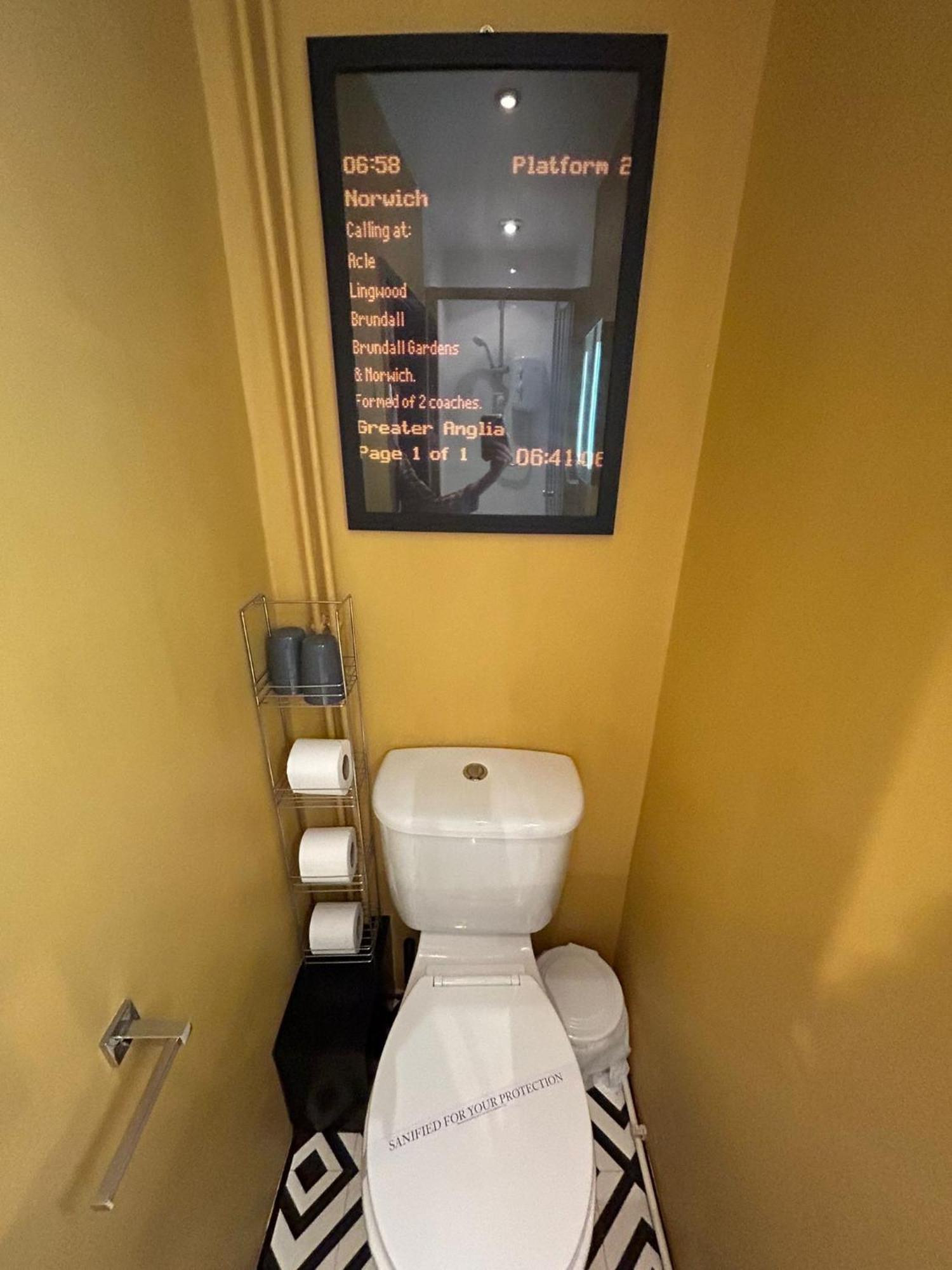 Standard Twin Room
