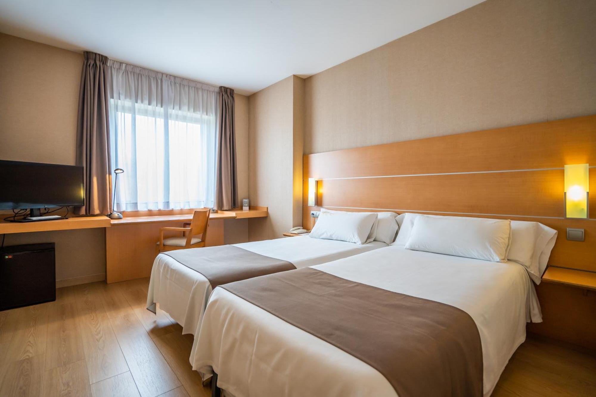 Double or Twin Room,1550196787:JPEG