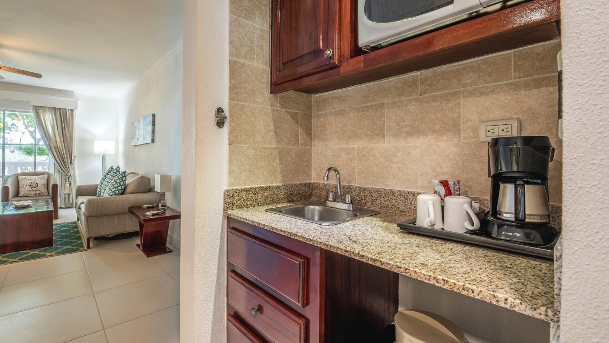 Family Suites Garden View