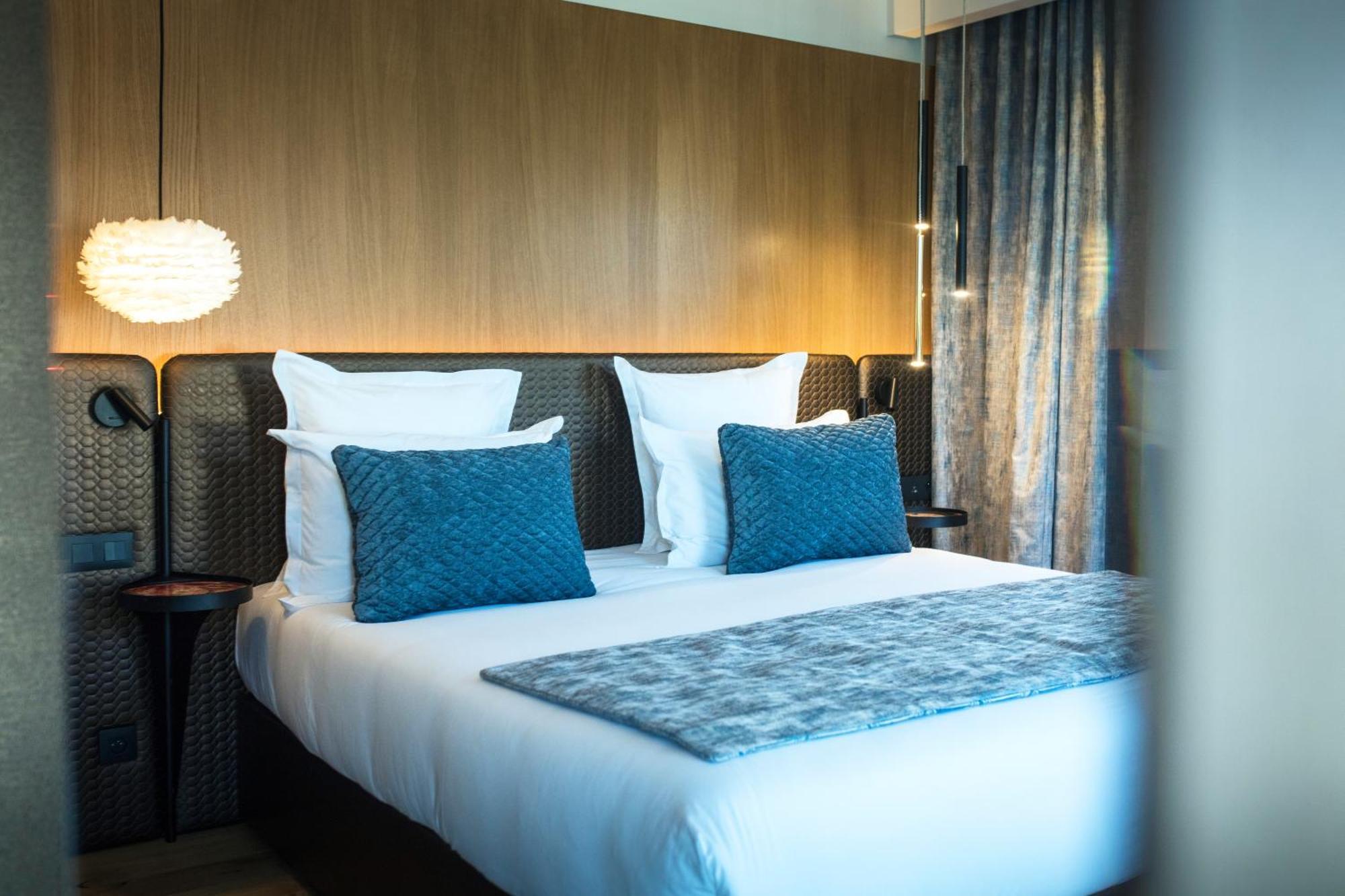 Prestige Double or Twin Room Terrace Lake View