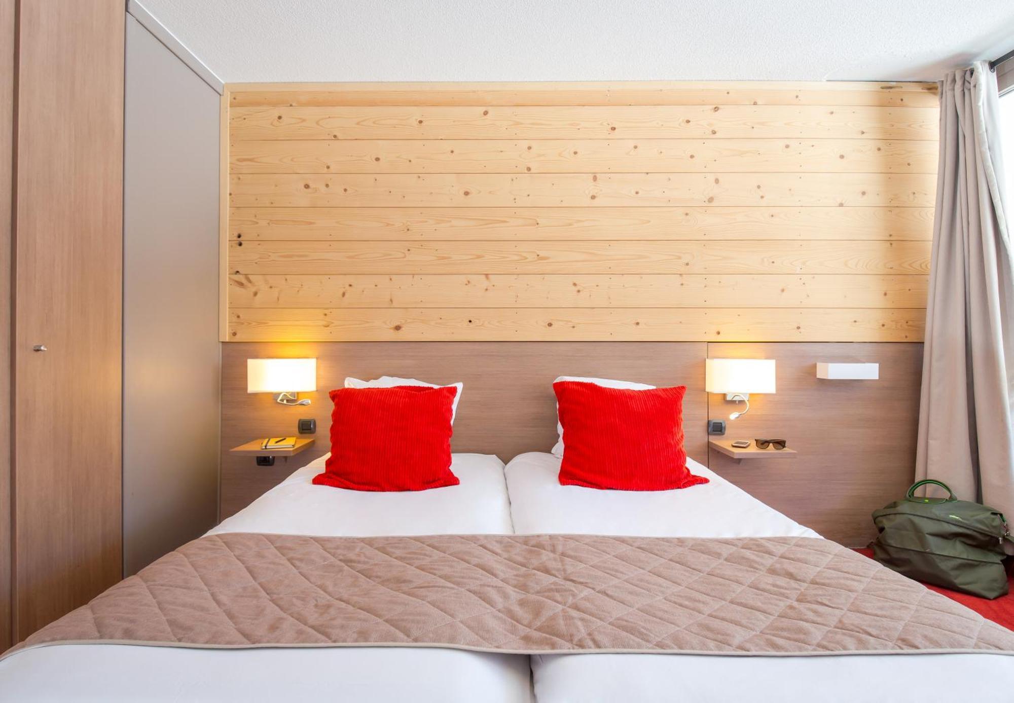 Twin Room with Balcony