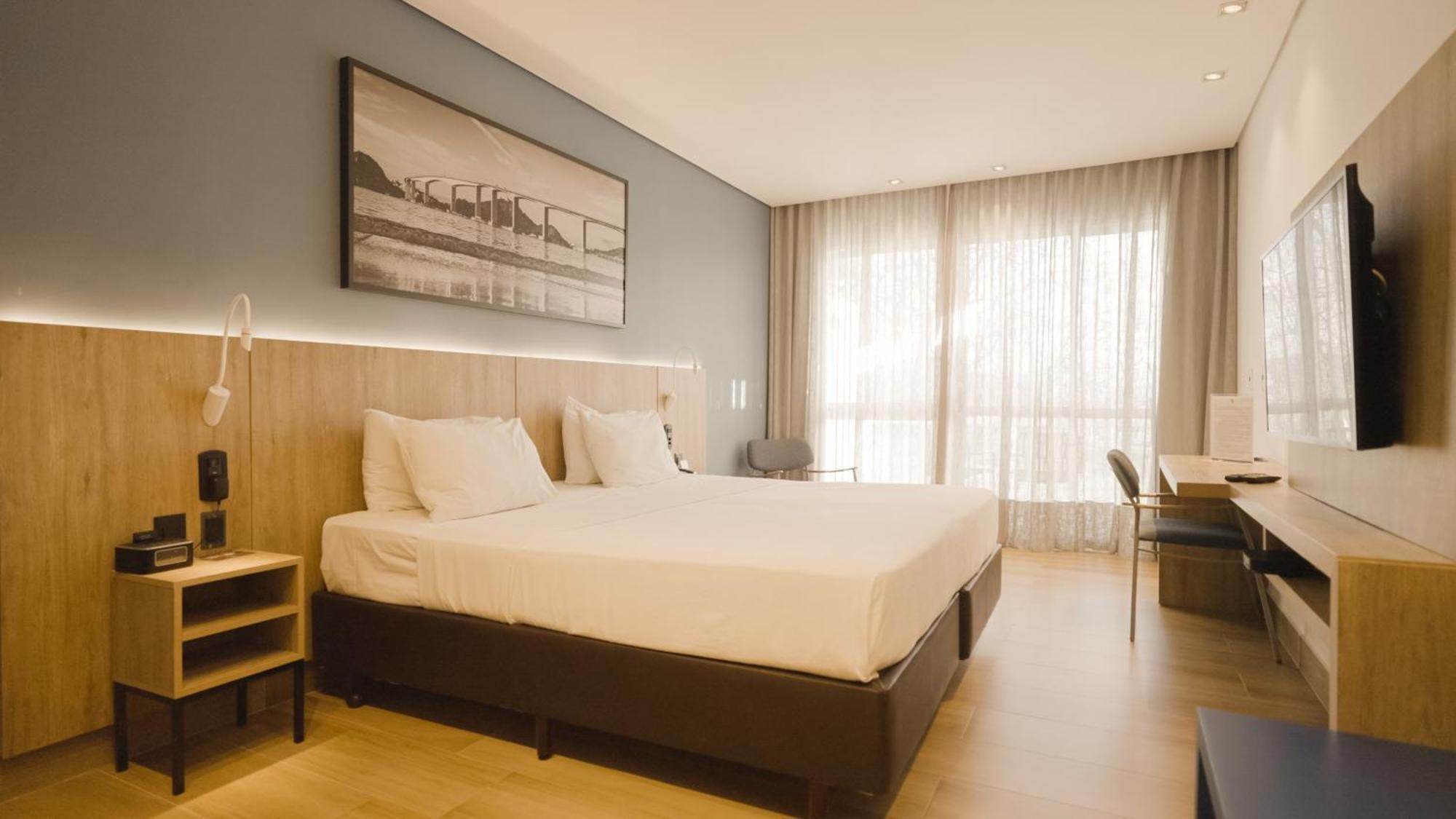 Queen Room with Balcony