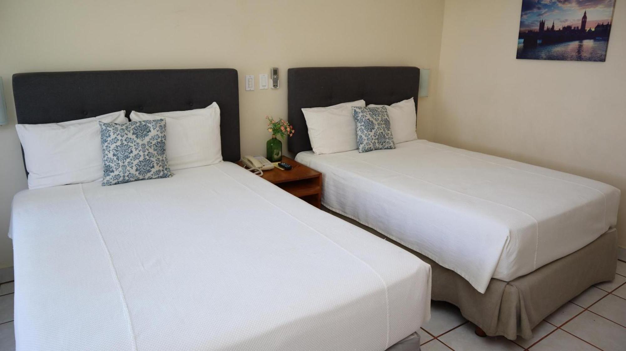 Double Room with Two Double Beds,1550379007:JPEG