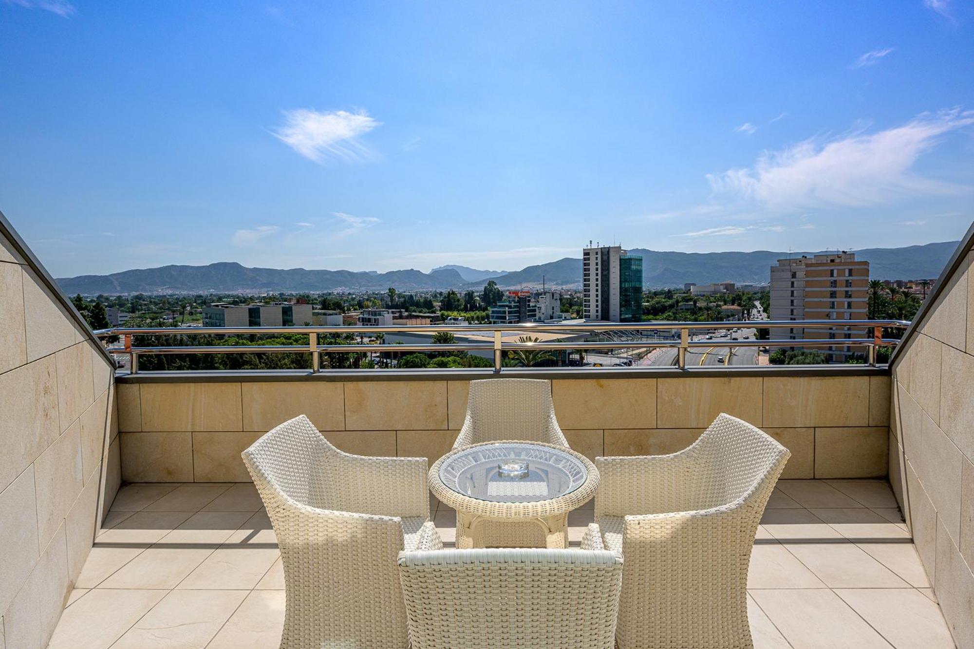 Casablanca Suite