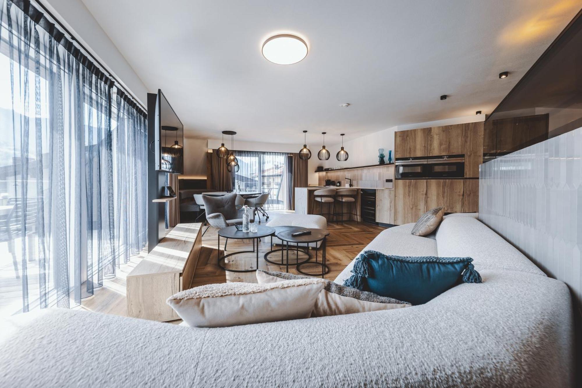 Four-Bedroom Suite Sauna