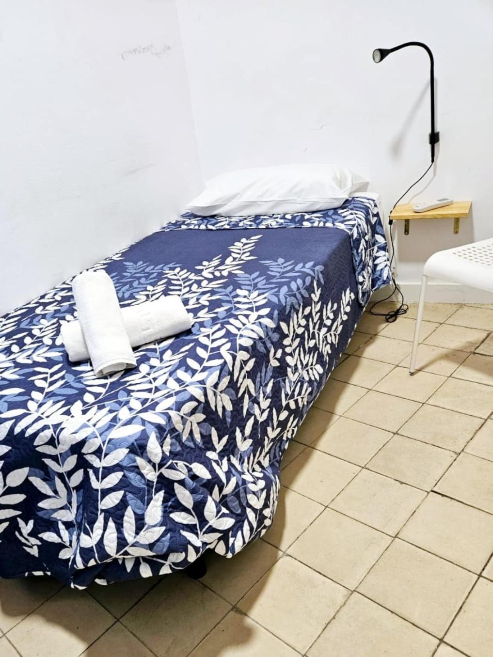 Standaard Eenpersoonskamer met Gedeelde Badkamer