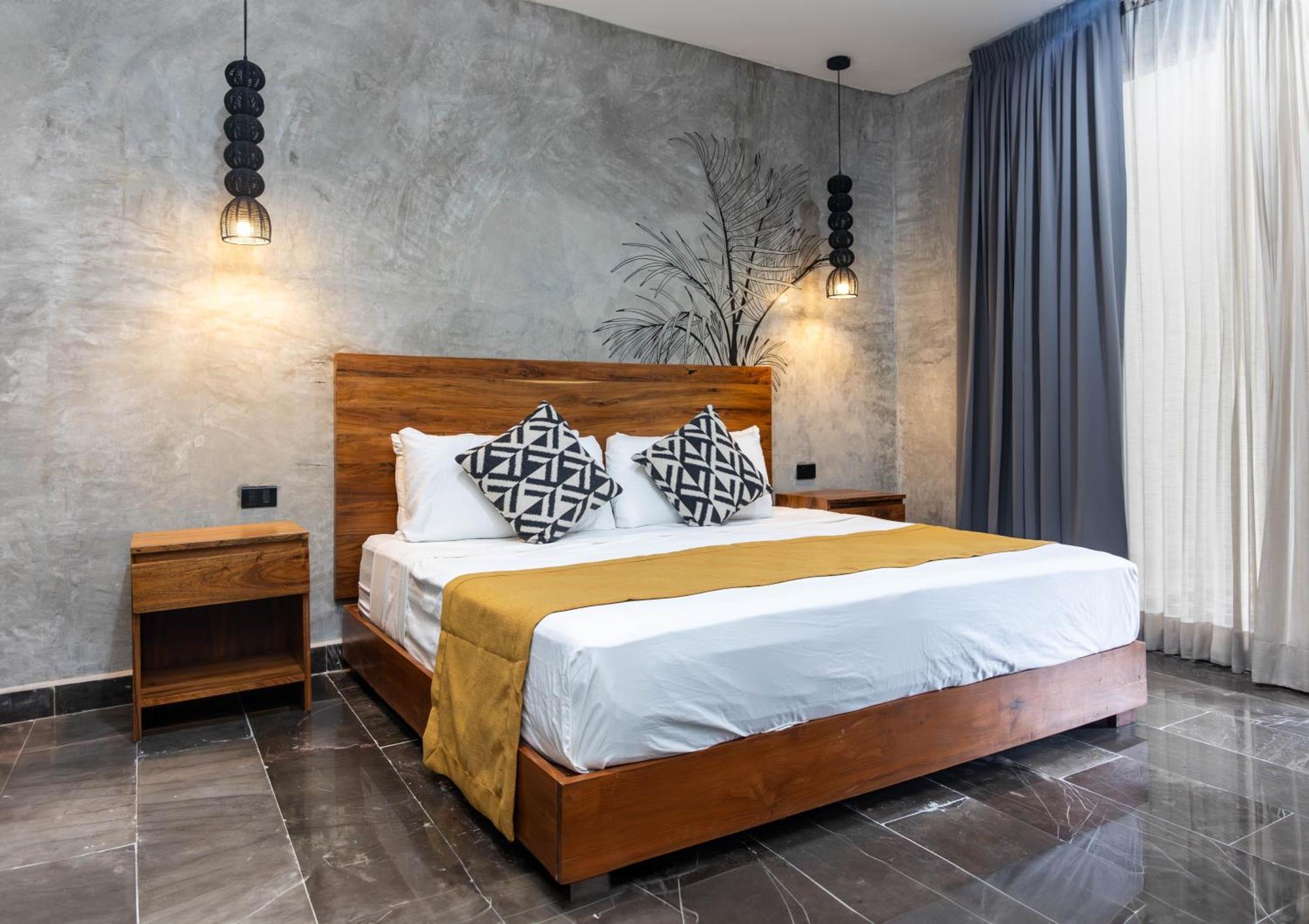 King Room Lake View