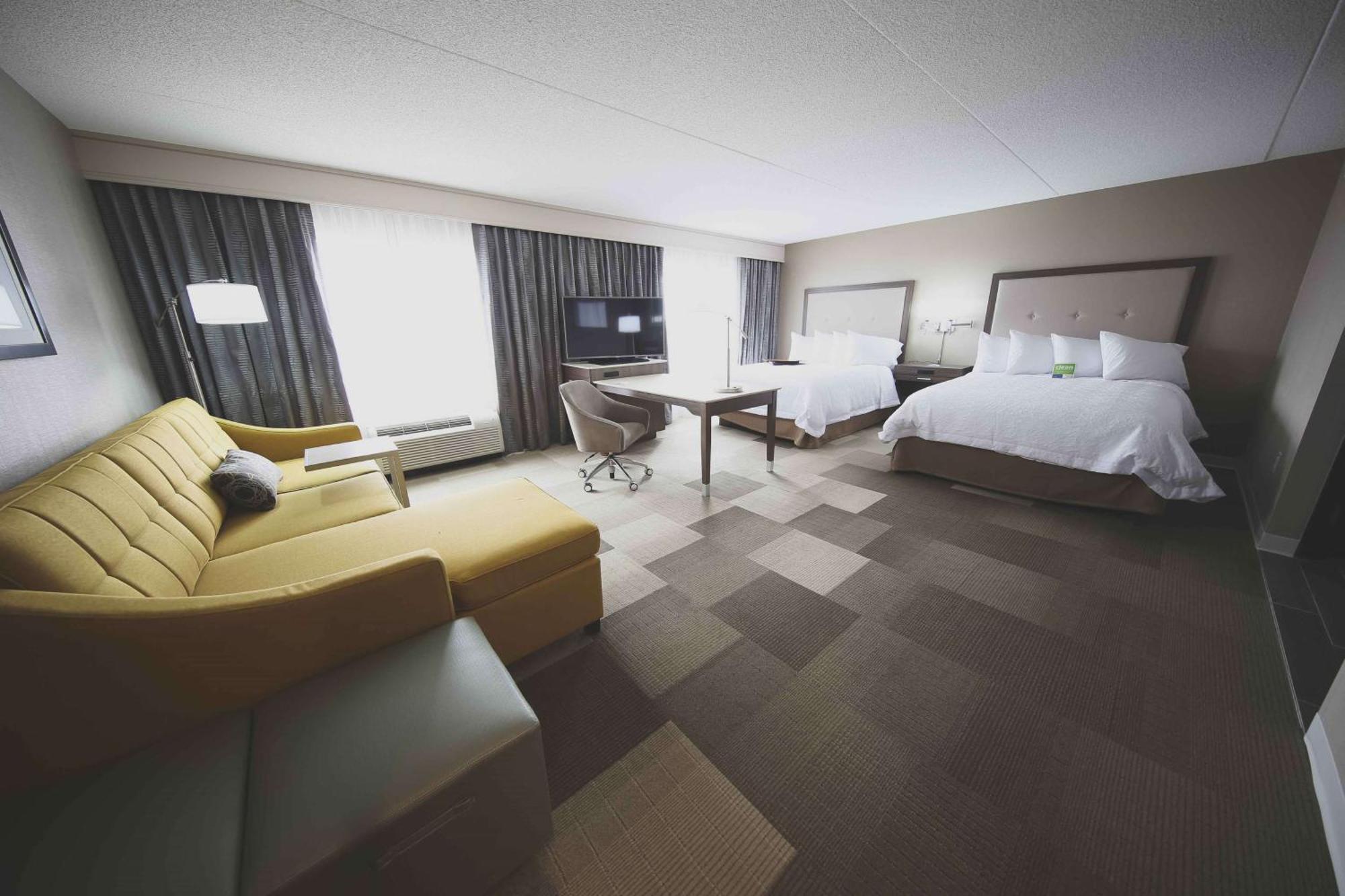 Studio Suite with Two Queen Beds - Non-Smoking