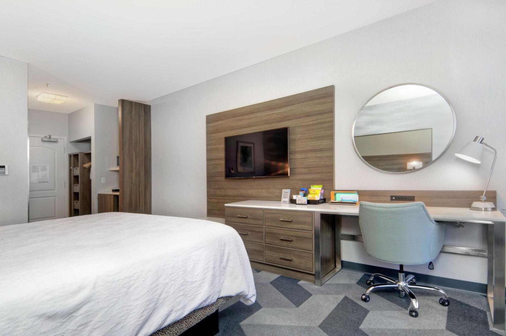 Premium King Room