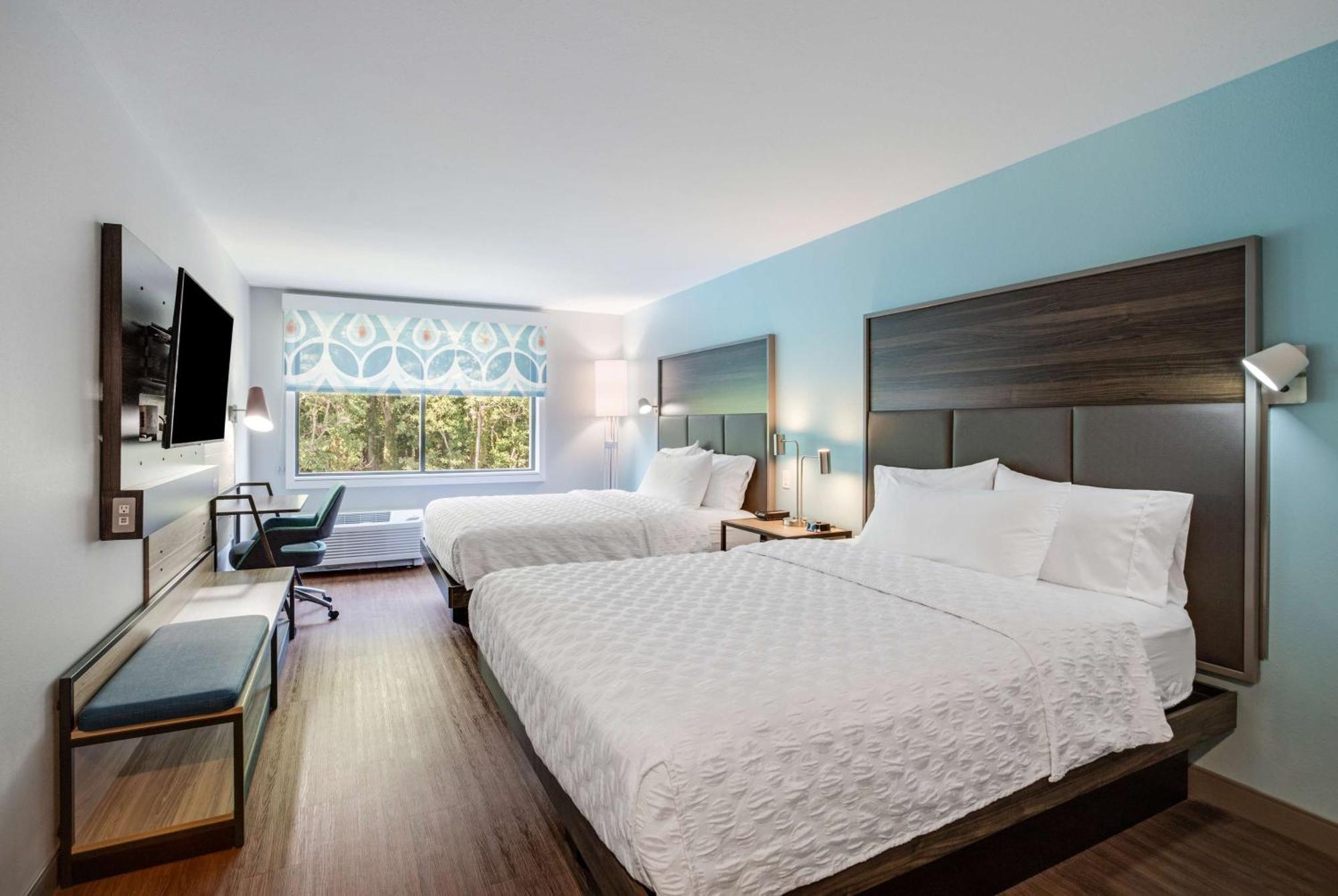 Queen Room with Two Queen Beds
