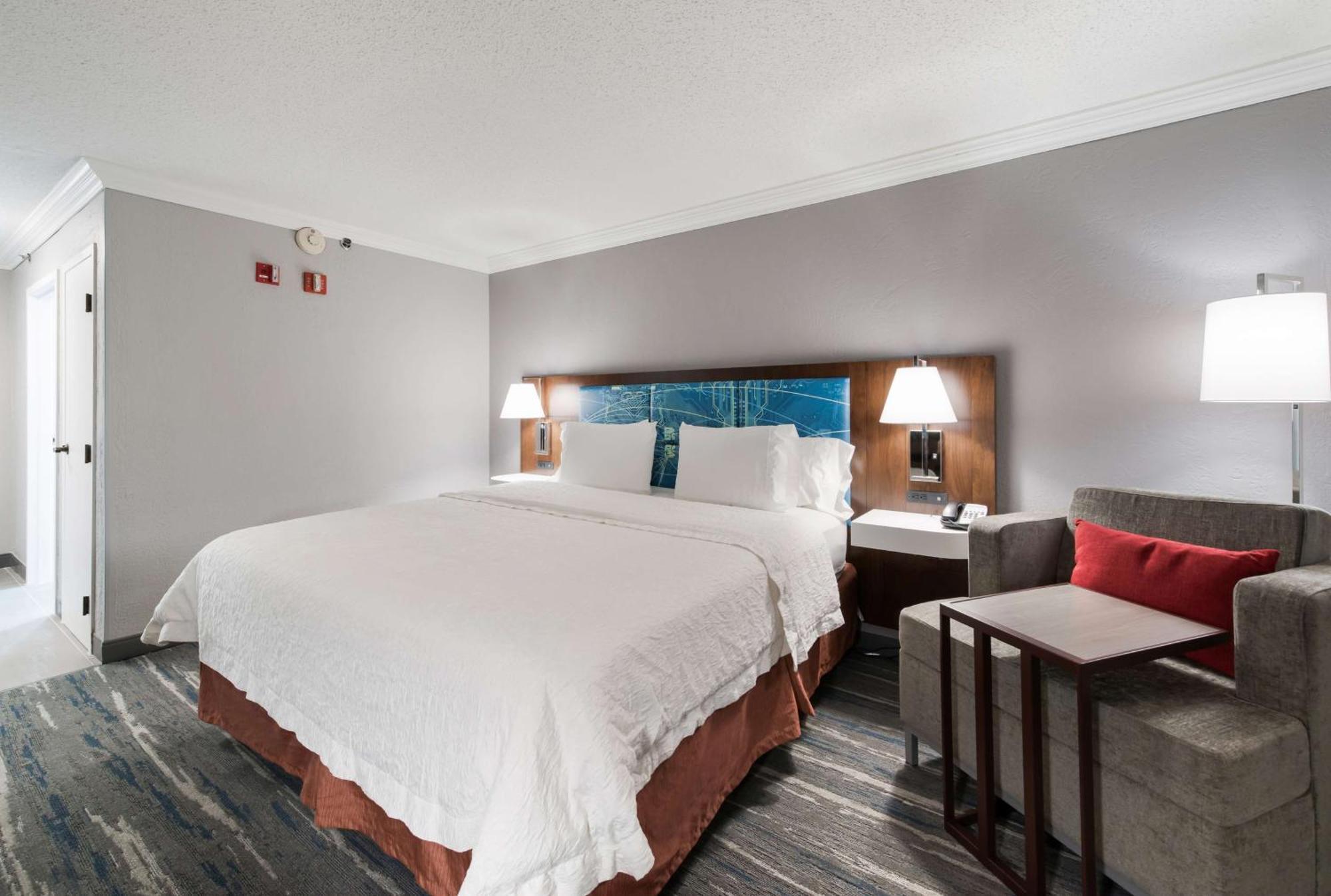 King Room - Mobility Access/Non-Smoking