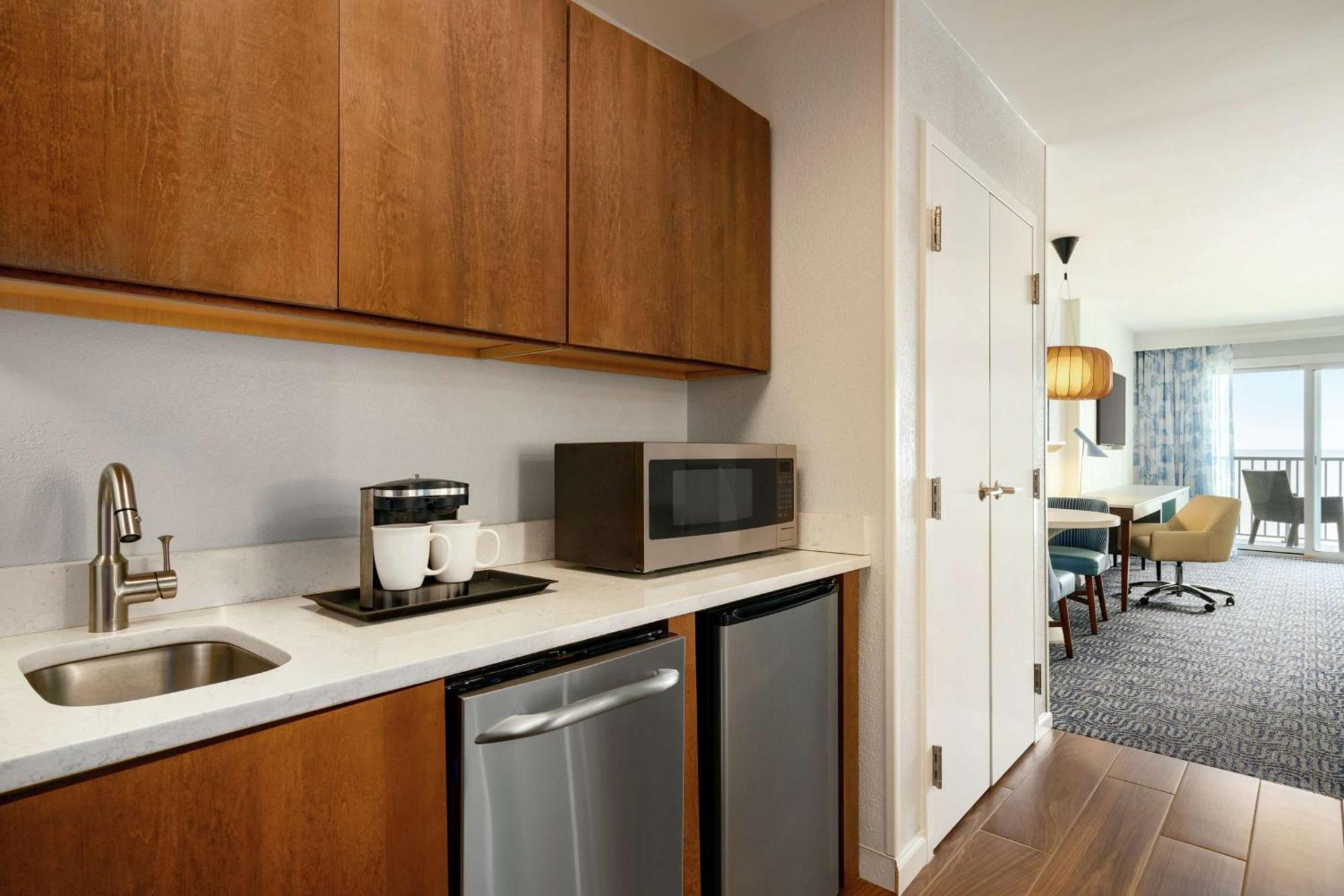 King Room with Balcony and Ocean View - Mobility/Hearing Accessible