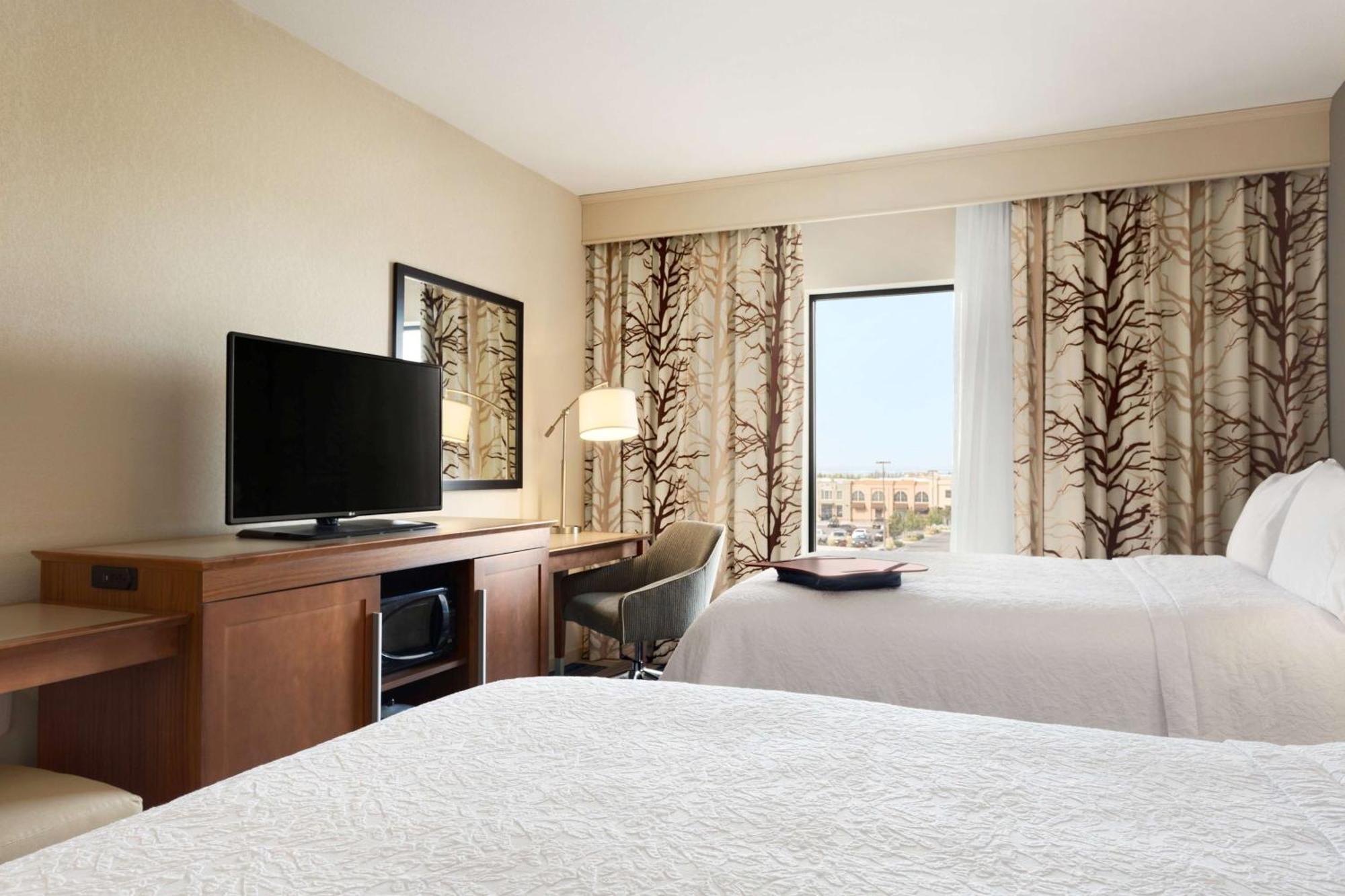 Queen Room with Two Queen Beds - Mobility and Hearing Access/Non-Smoking