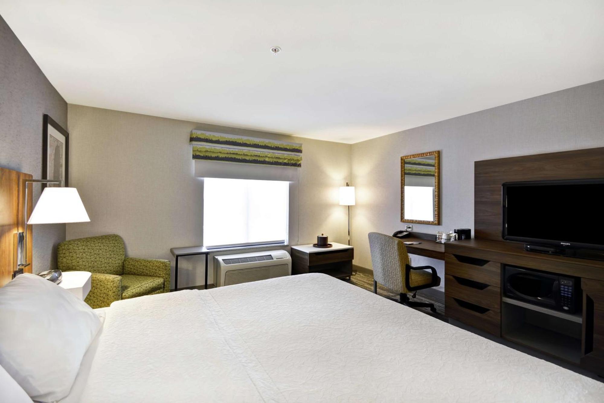 King Room King Bed Non-Smoking