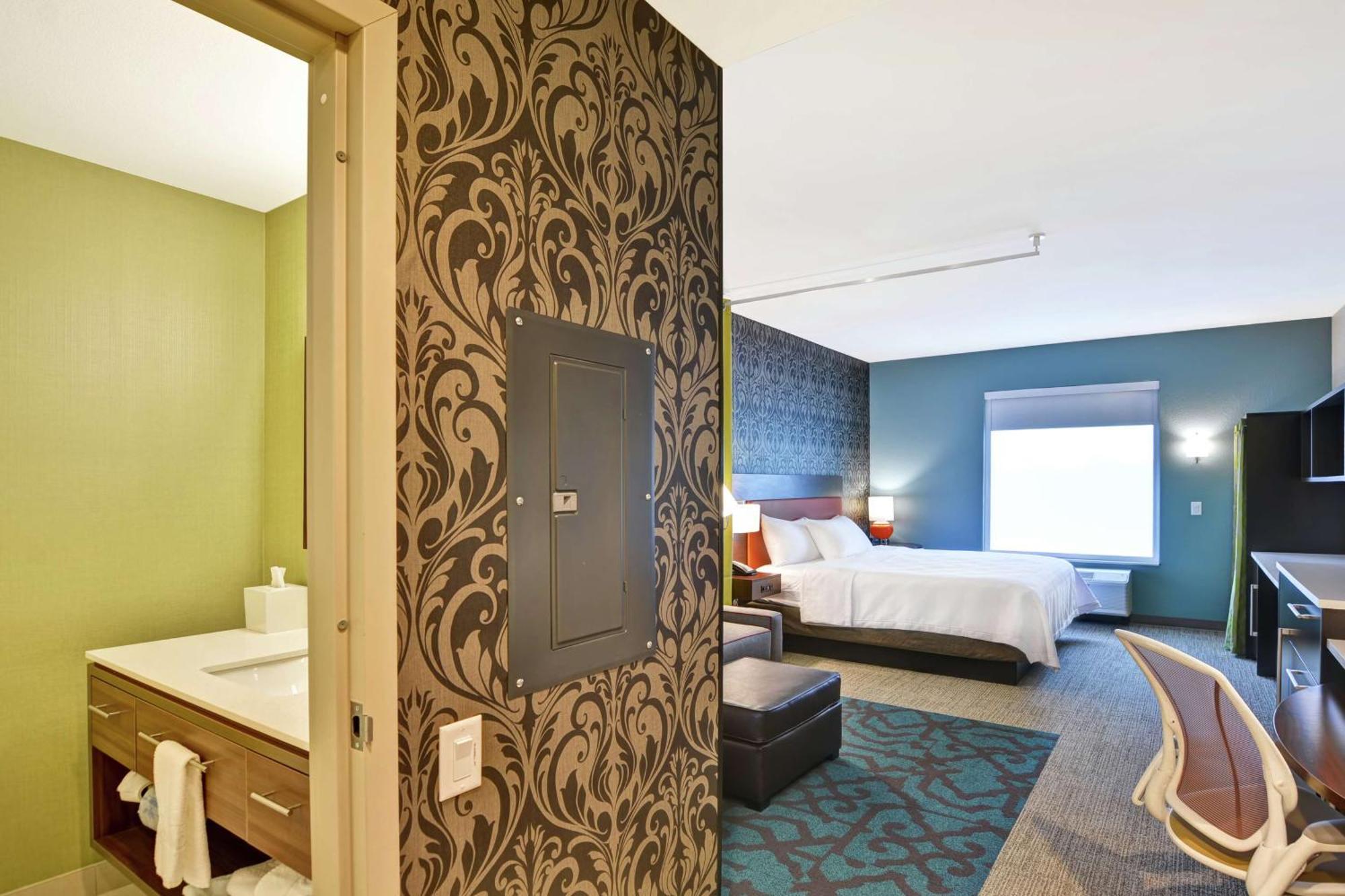 King Studio Suite Non-Smoking