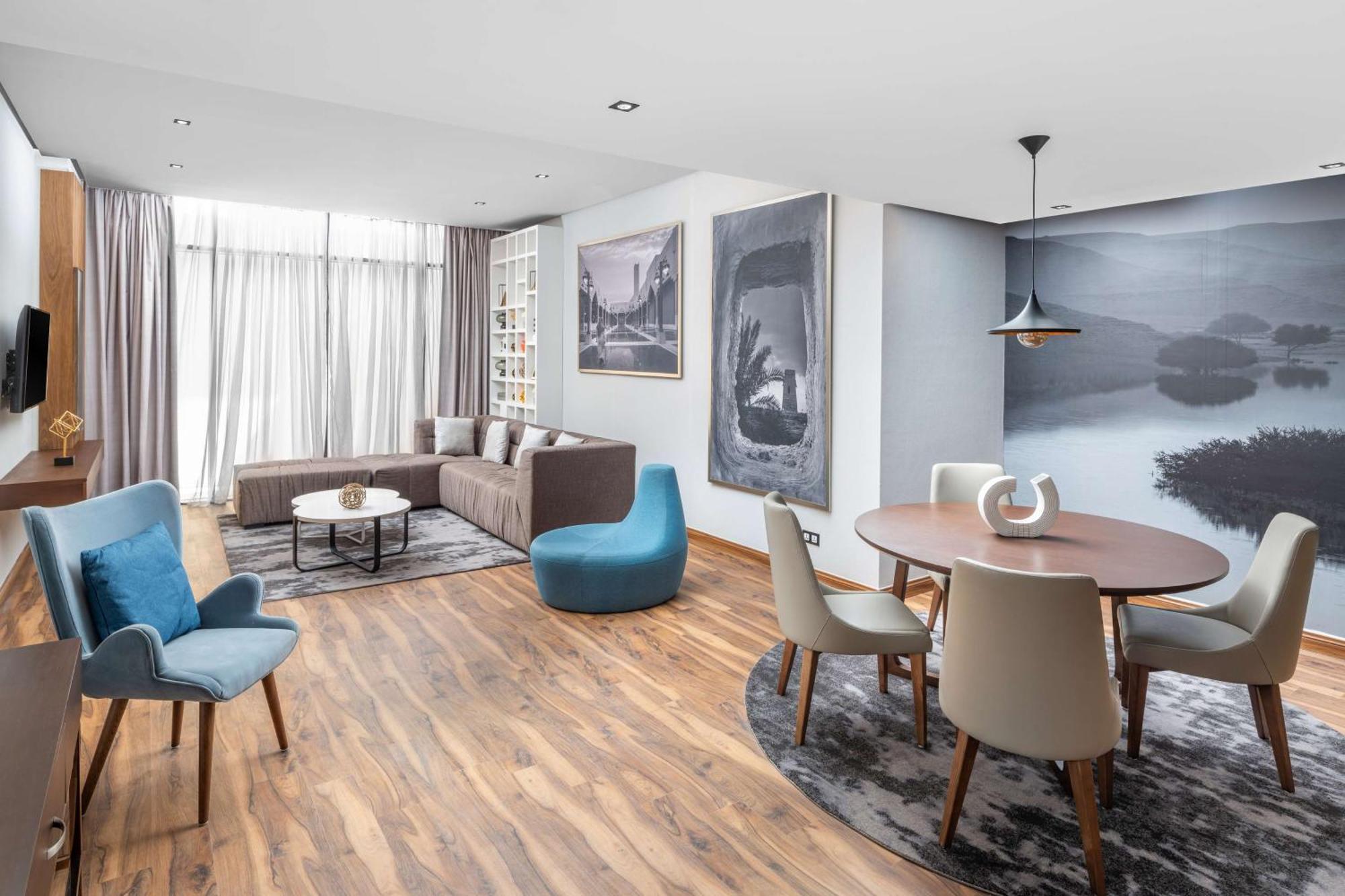 Two-Bedroom Royal Suite,1551589630:JPEG