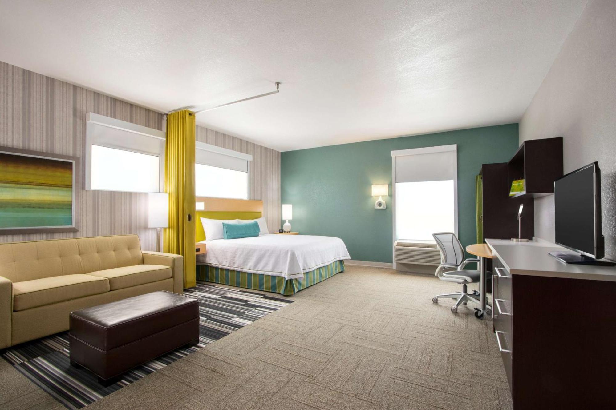 King Studio Suite - Hearing Access/Non-Smoking