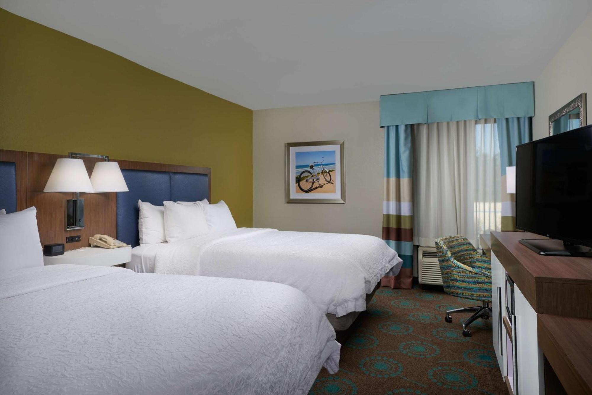 Queen Room with Two Queen Beds - Hearing Access/Non-Smoking