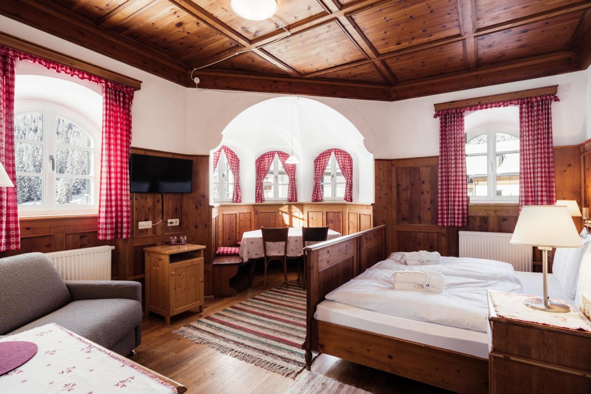 Deluxe Doppelzimmer mit Badewanne - Nebengebäude