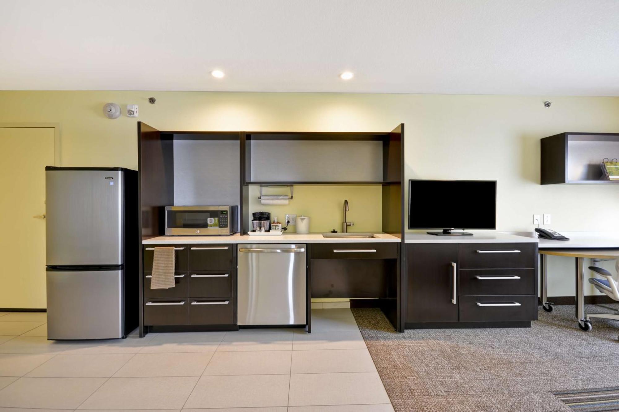 Studio Suite mit Kingsize-Bett - Nichtraucherzimmer