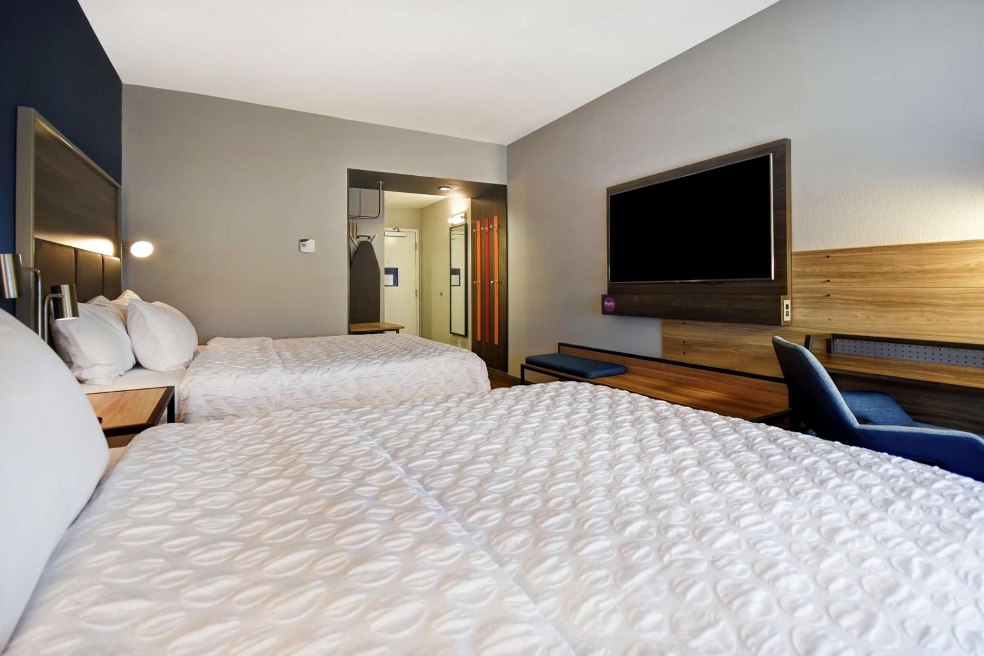 Queen Room with Two Queen Beds