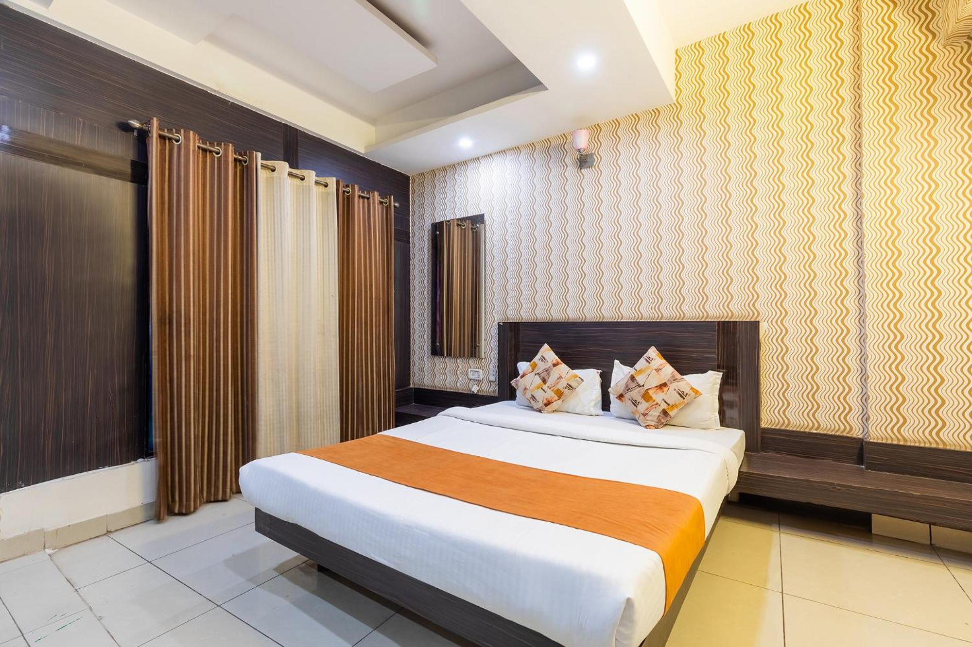 Executive Triple Room
