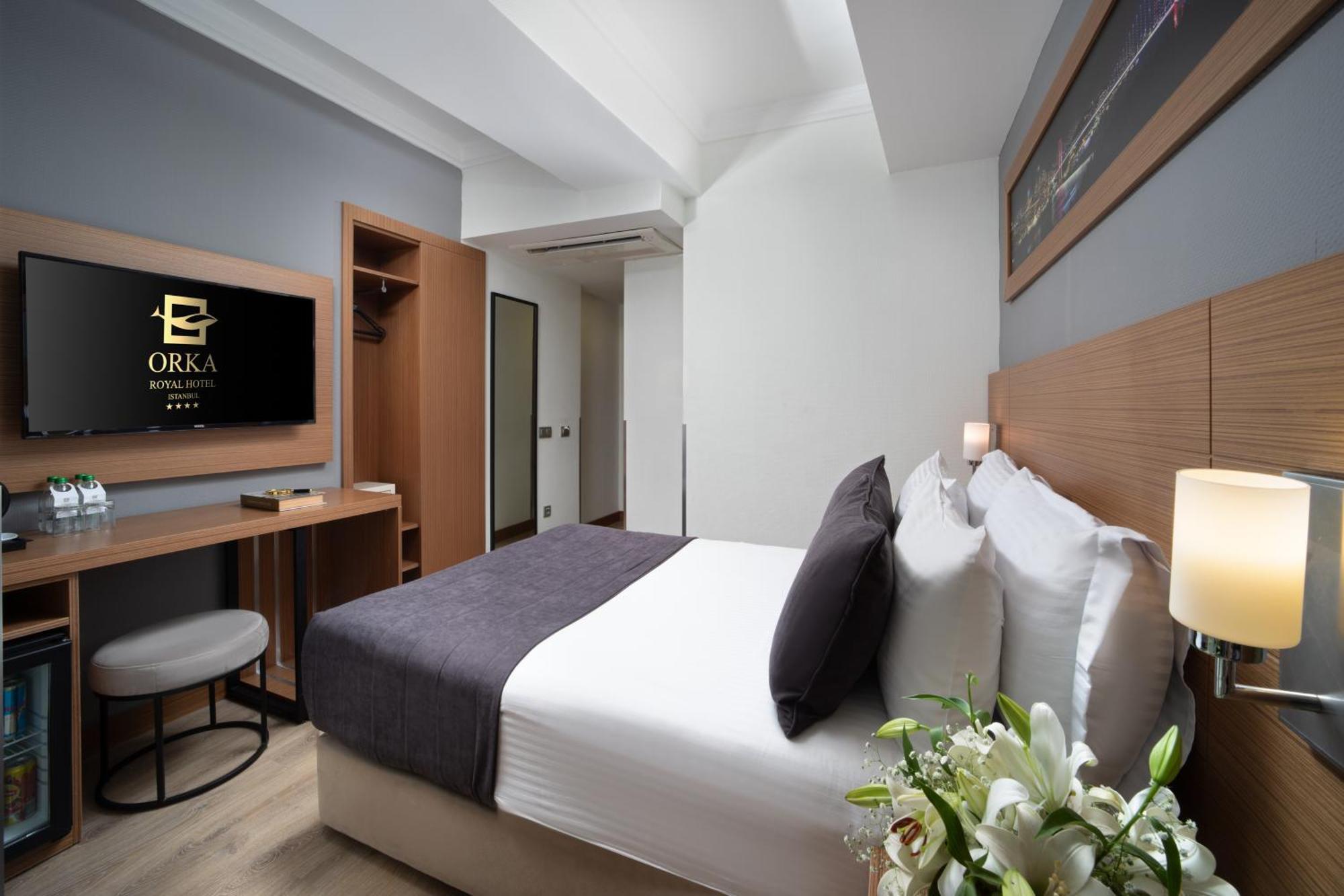 Standard Adjoining Room 2 Rooms Access to Spa