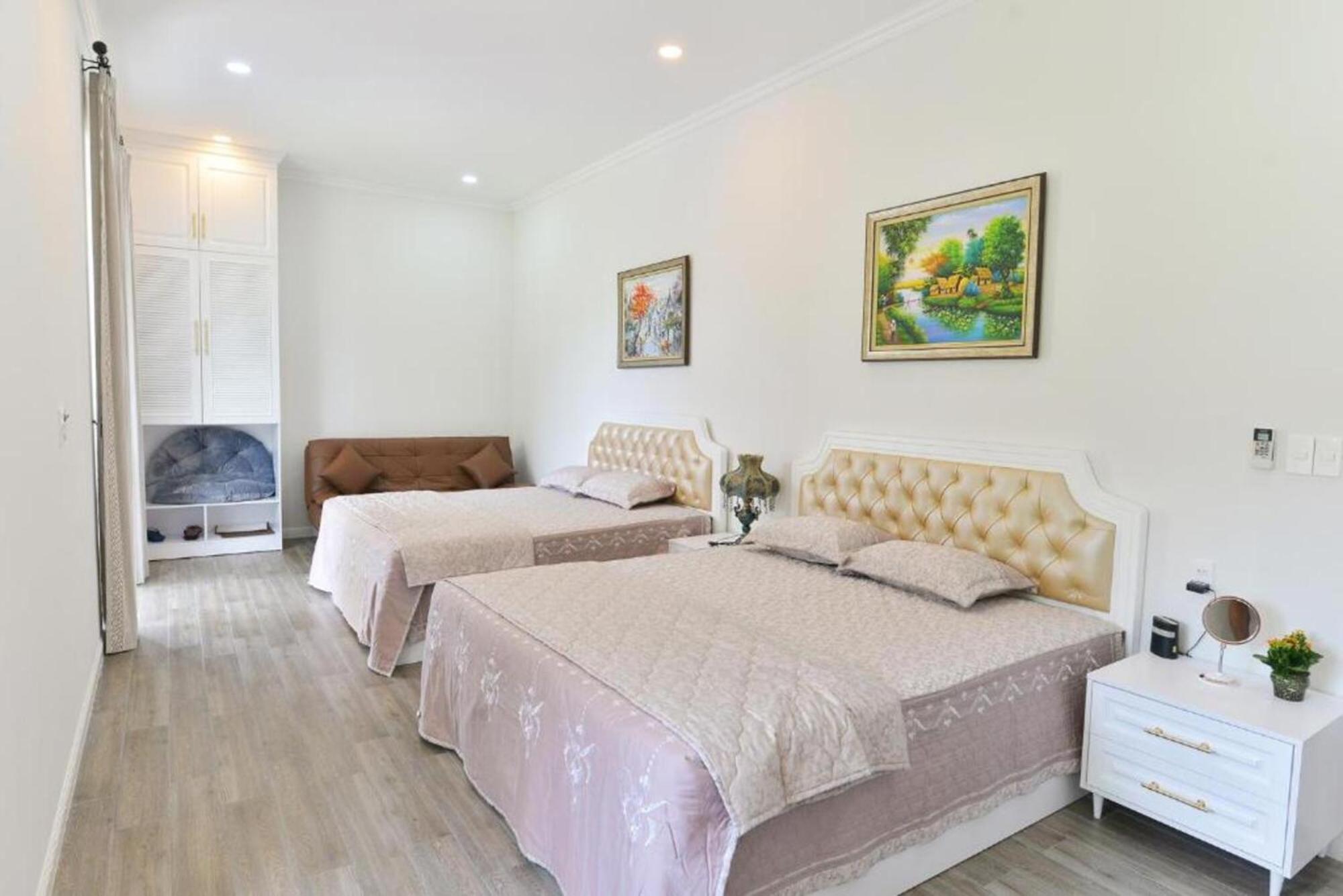 King Room with Two King Beds