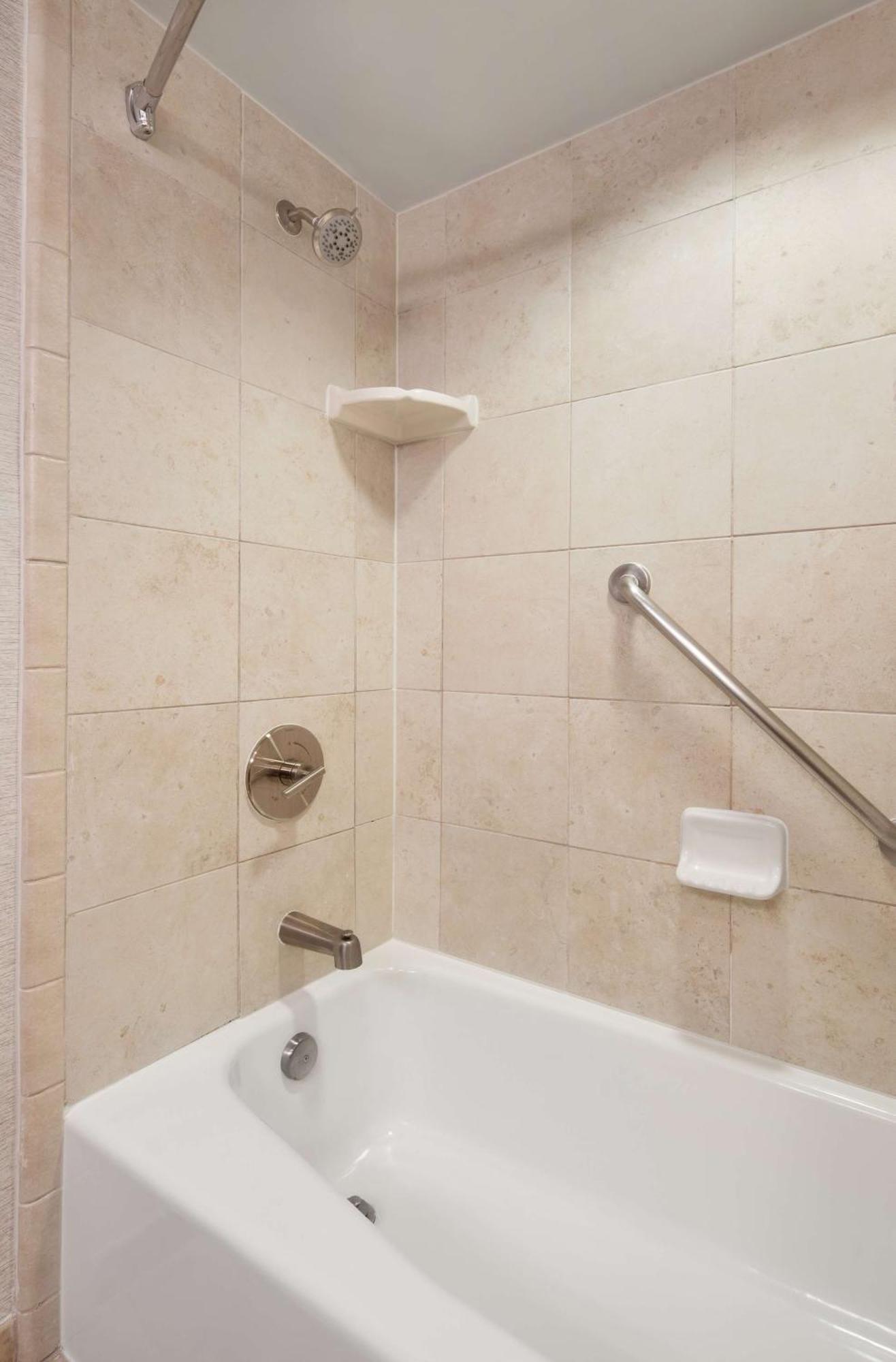 Suite de 2 dormitorios con 2 camas dobles